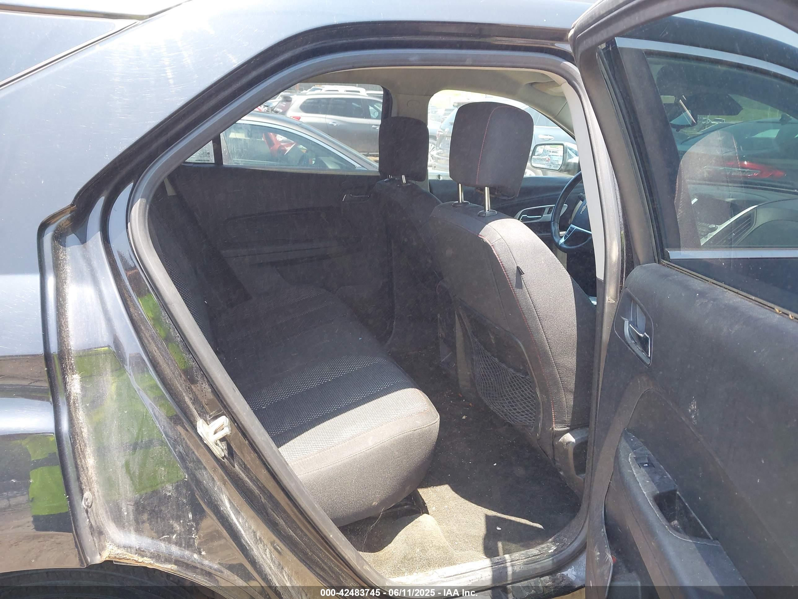 CHEVROLET EQUINOX image 8