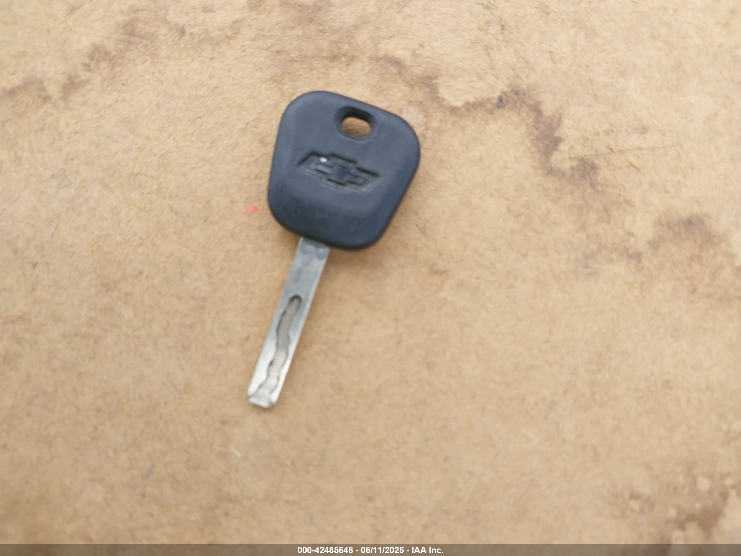 CHEVROLET COLORADO image 11