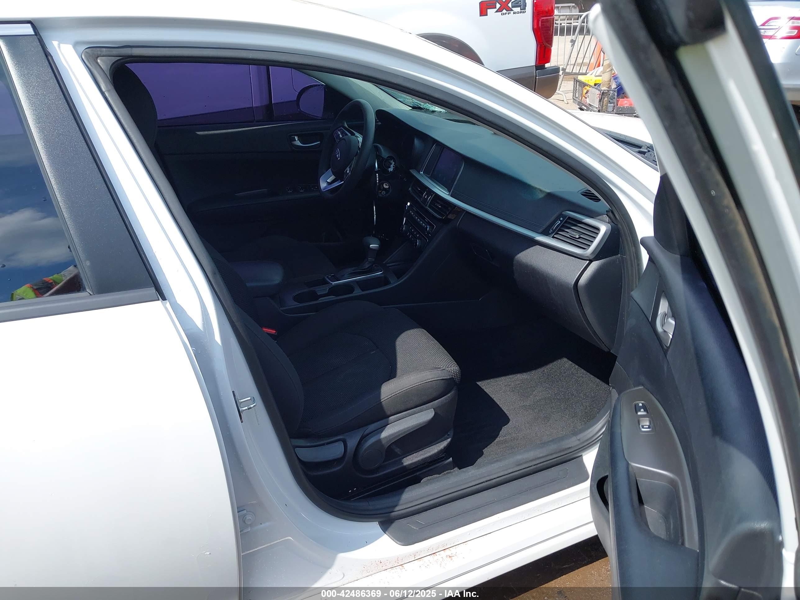 KIA OPTIMA image 5