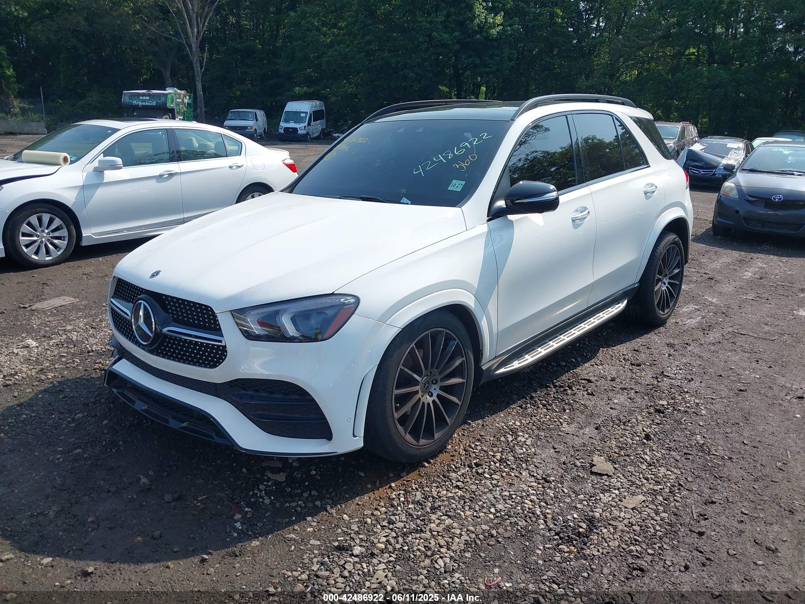MERCEDES-BENZ GLE image 2