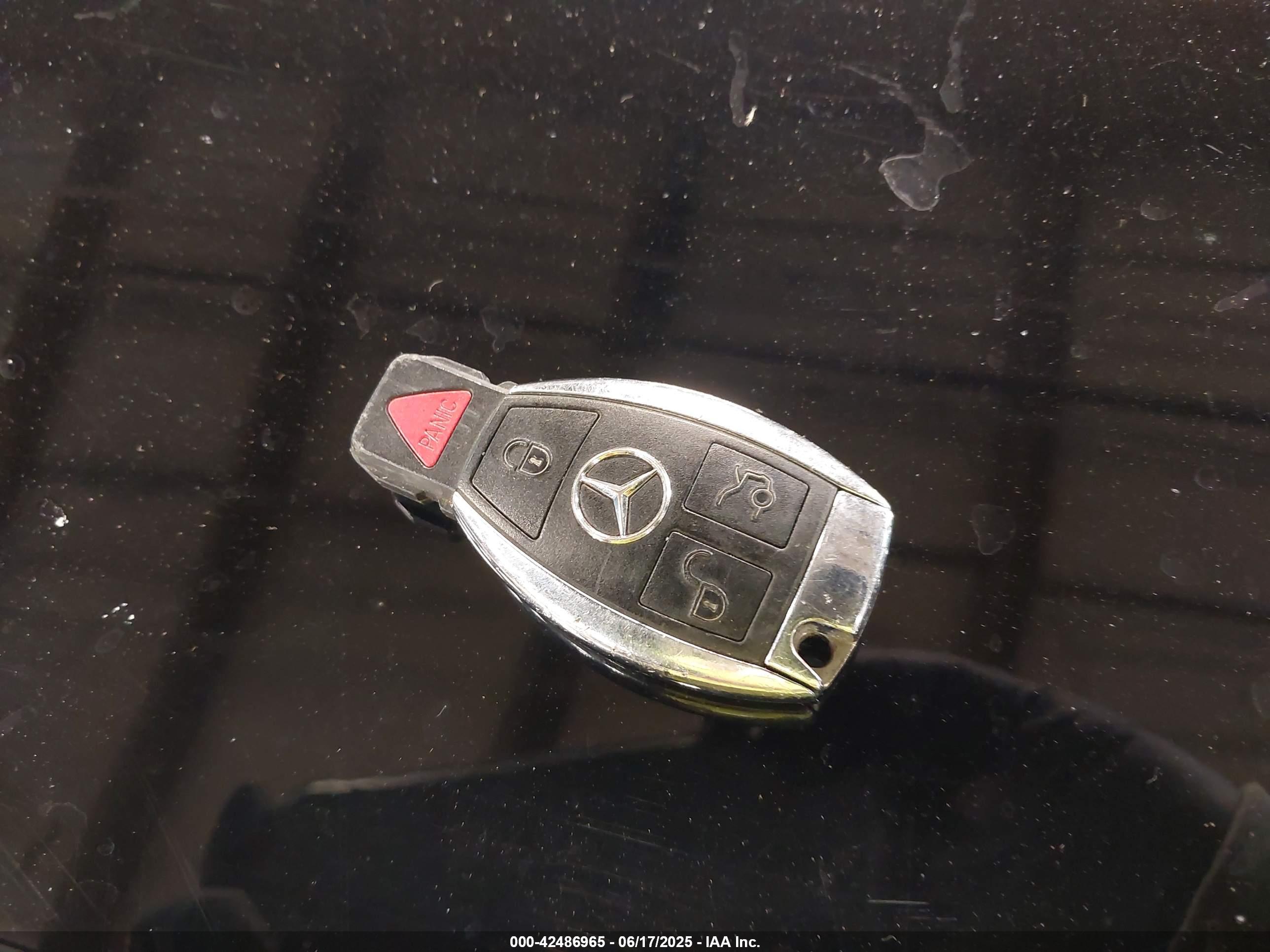 MERCEDES-BENZ C image 11