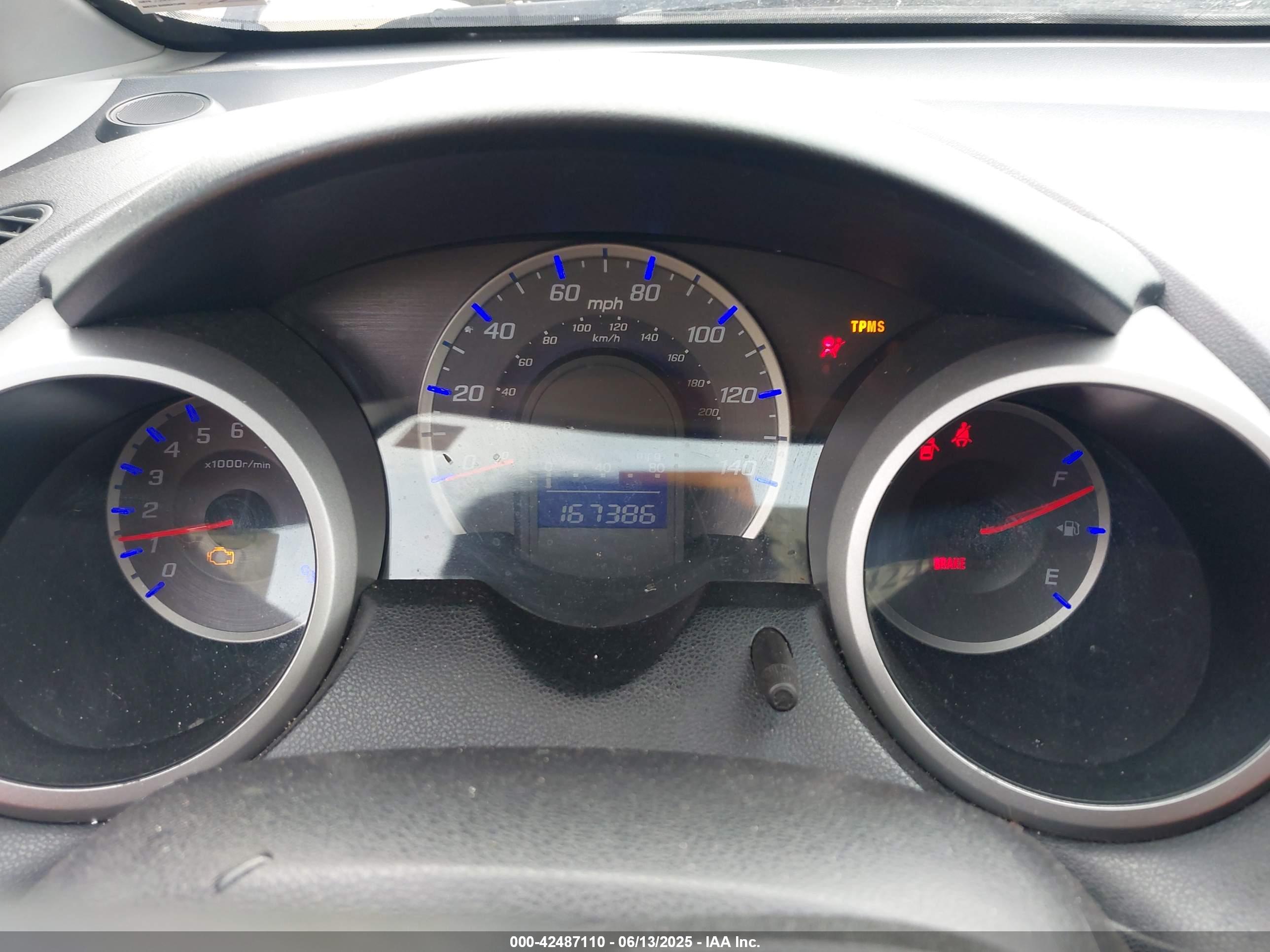 HONDA FIT image 7