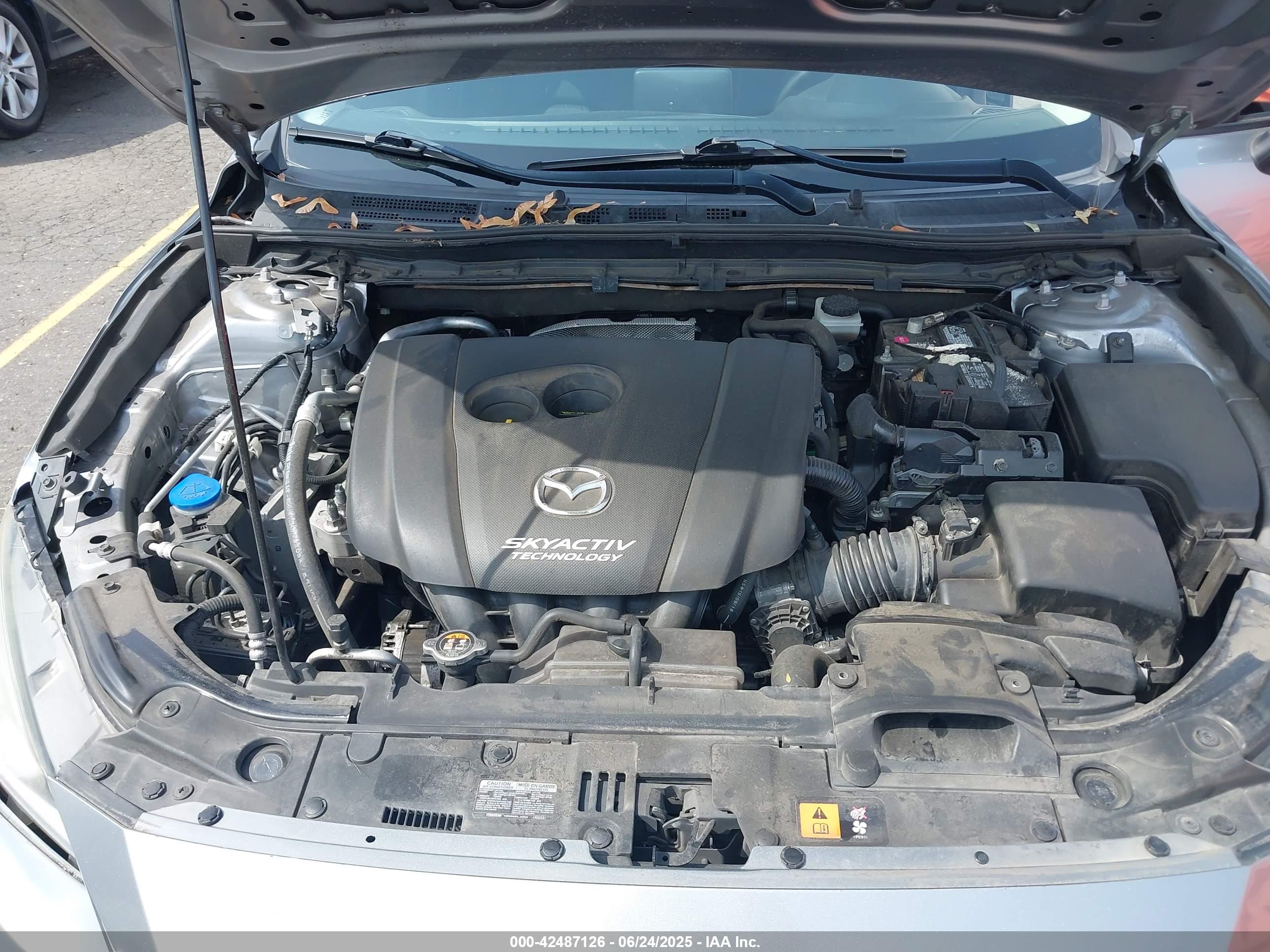 MAZDA MAZDA3 image 10