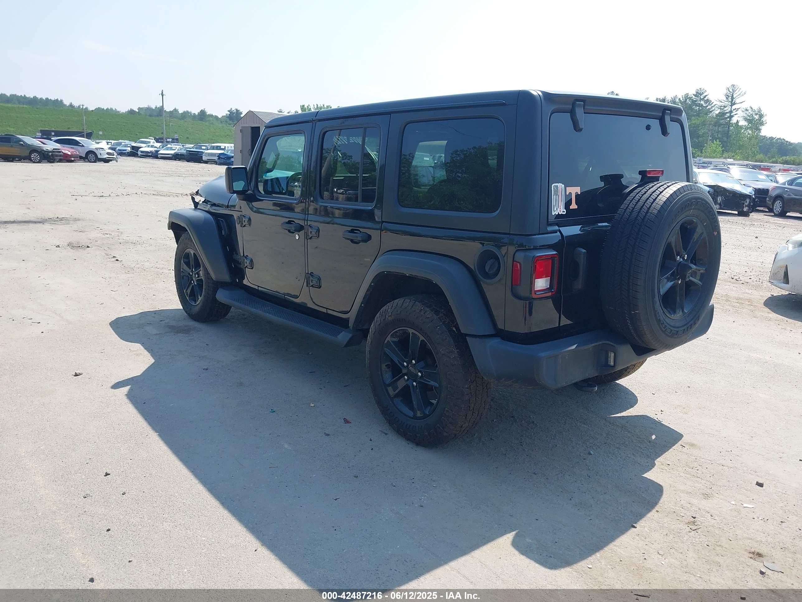 JEEP WRANGLER image 3