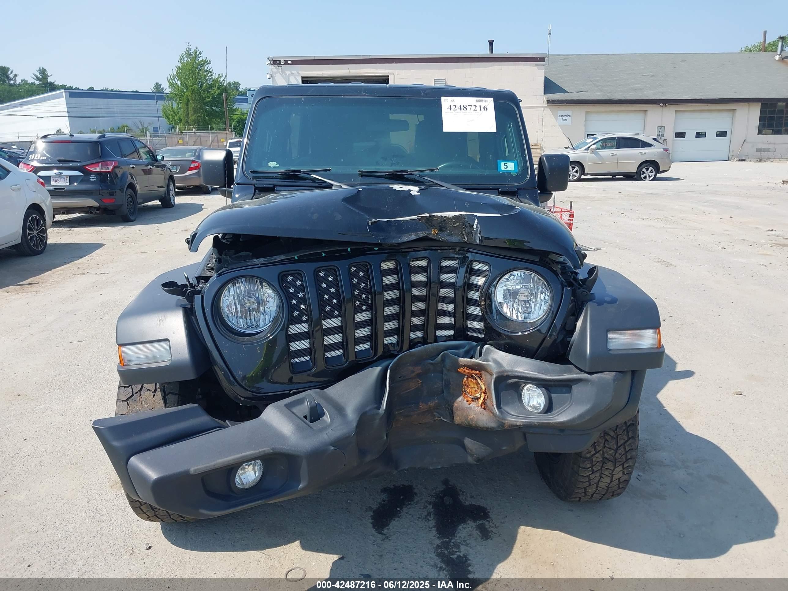 JEEP WRANGLER image 6