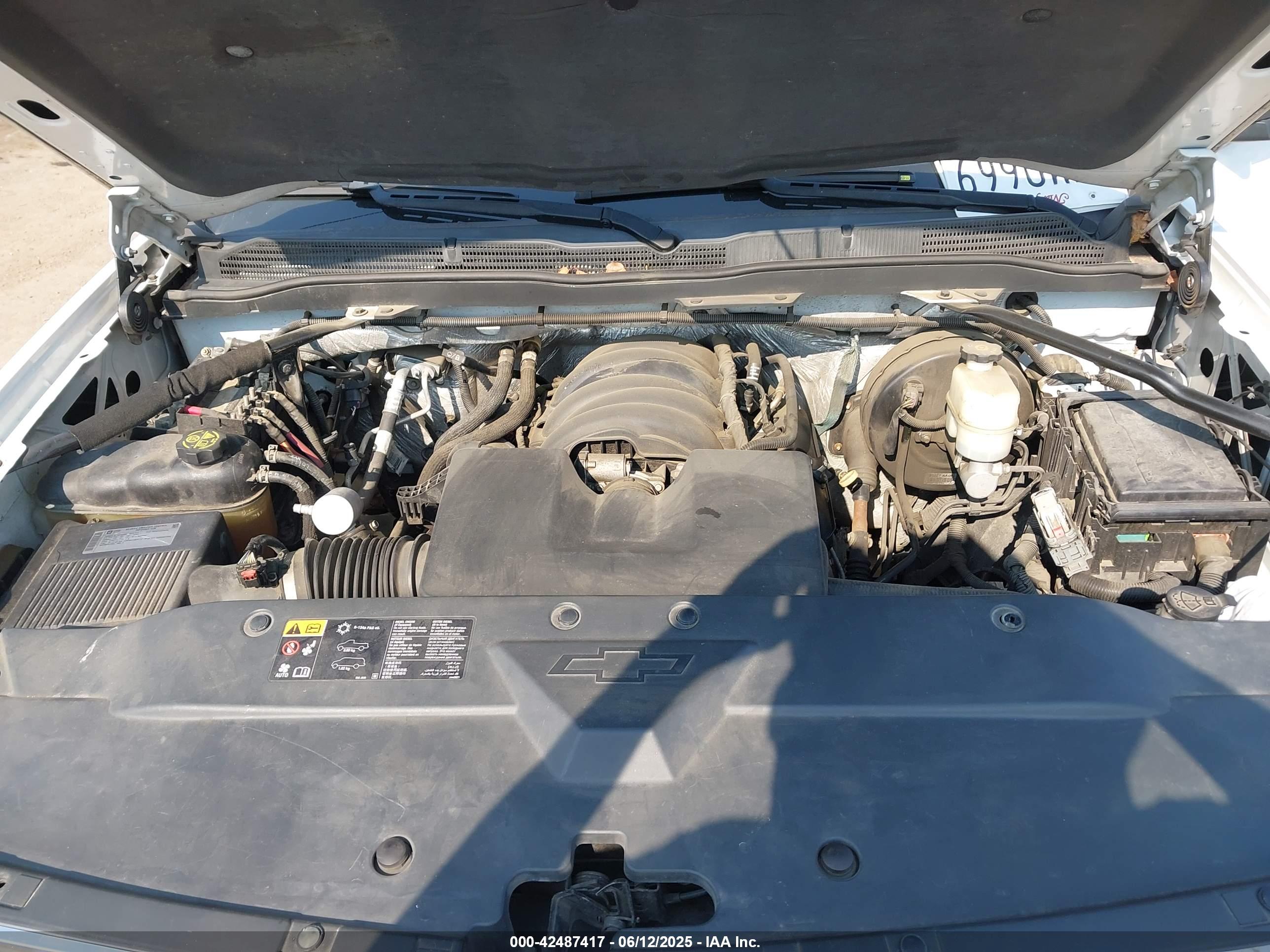 CHEVROLET SILVERADO image 10