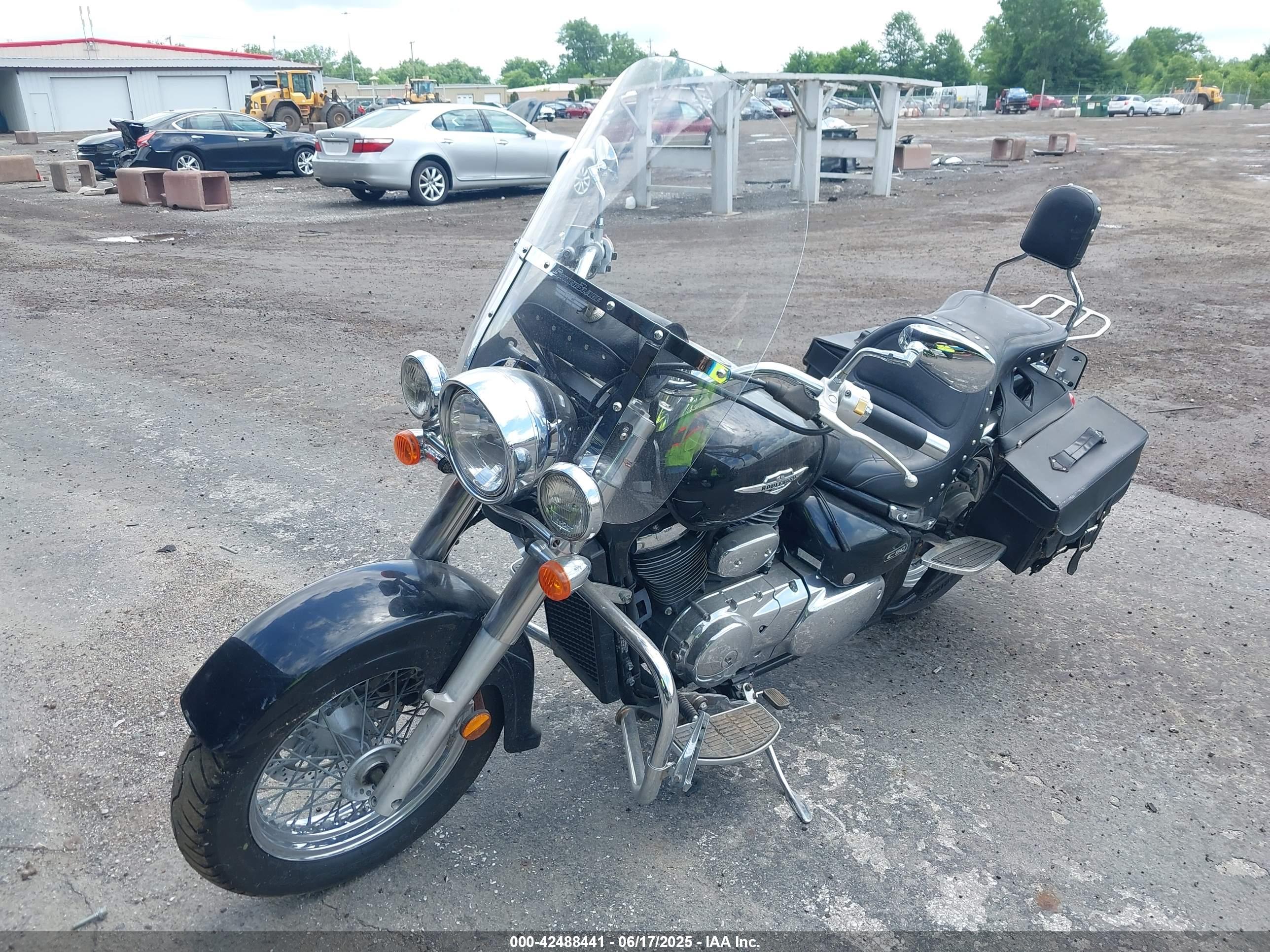 SUZUKI C50 image 2