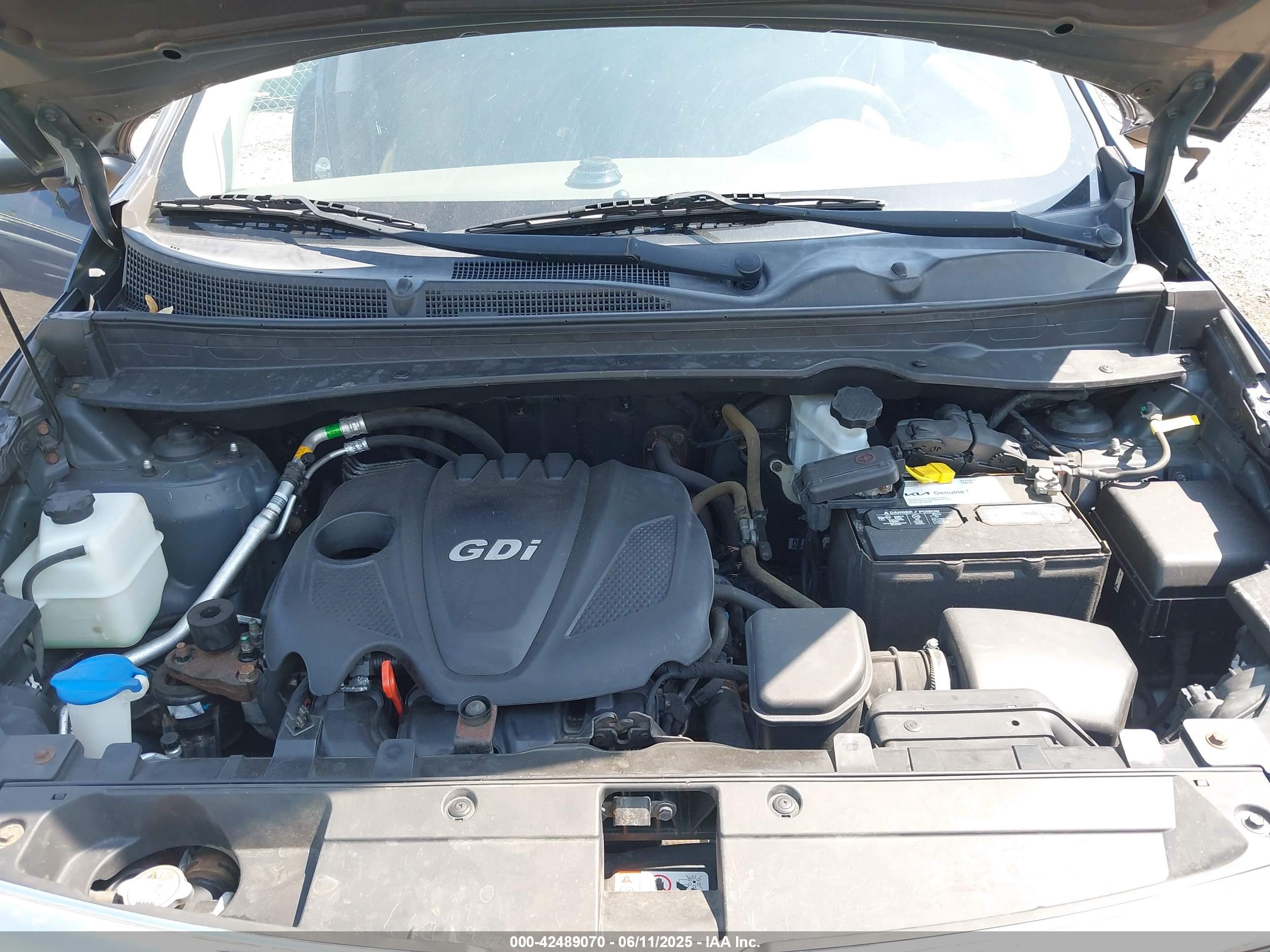 KIA SPORTAGE image 10