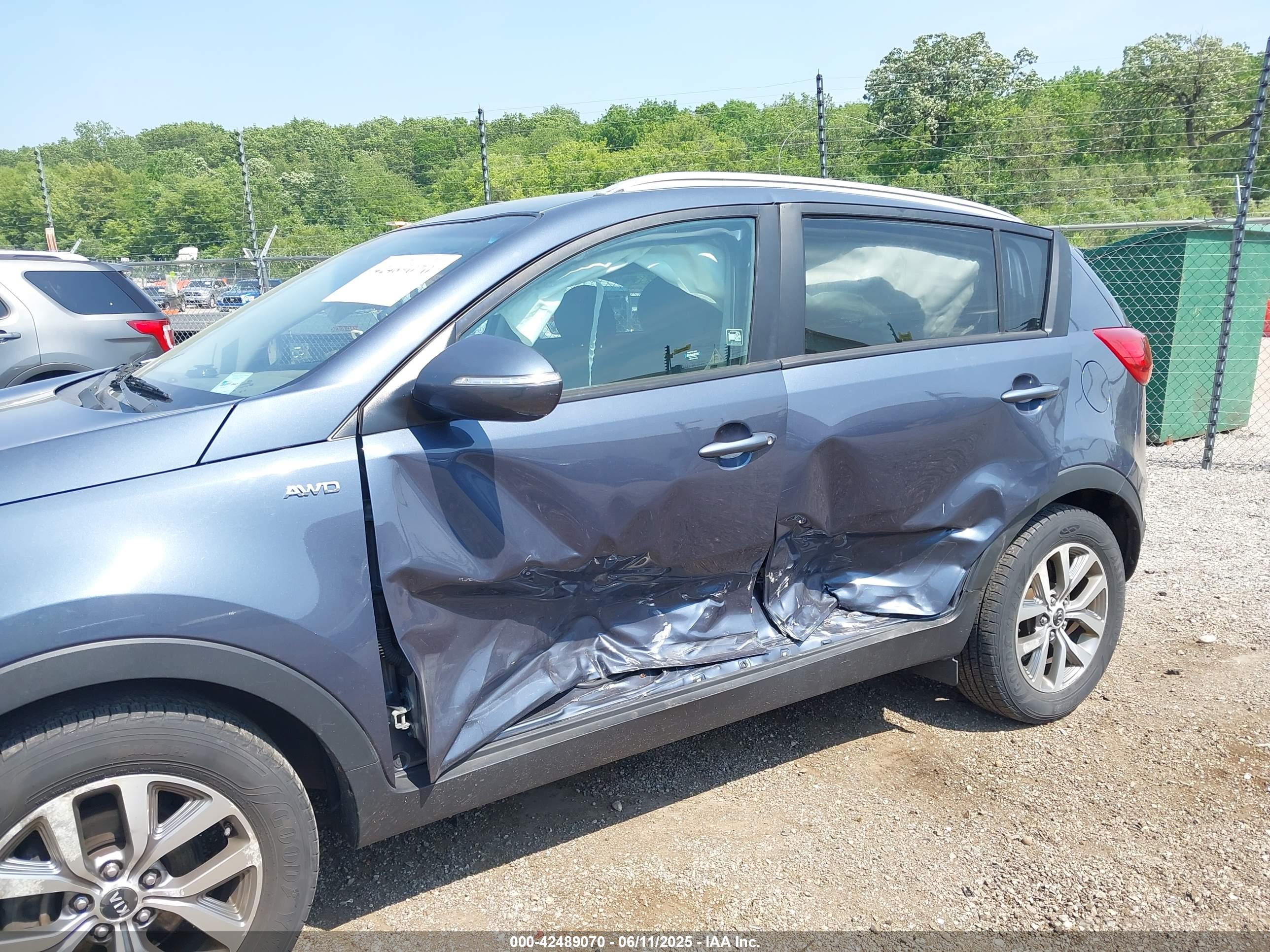 KIA SPORTAGE image 6