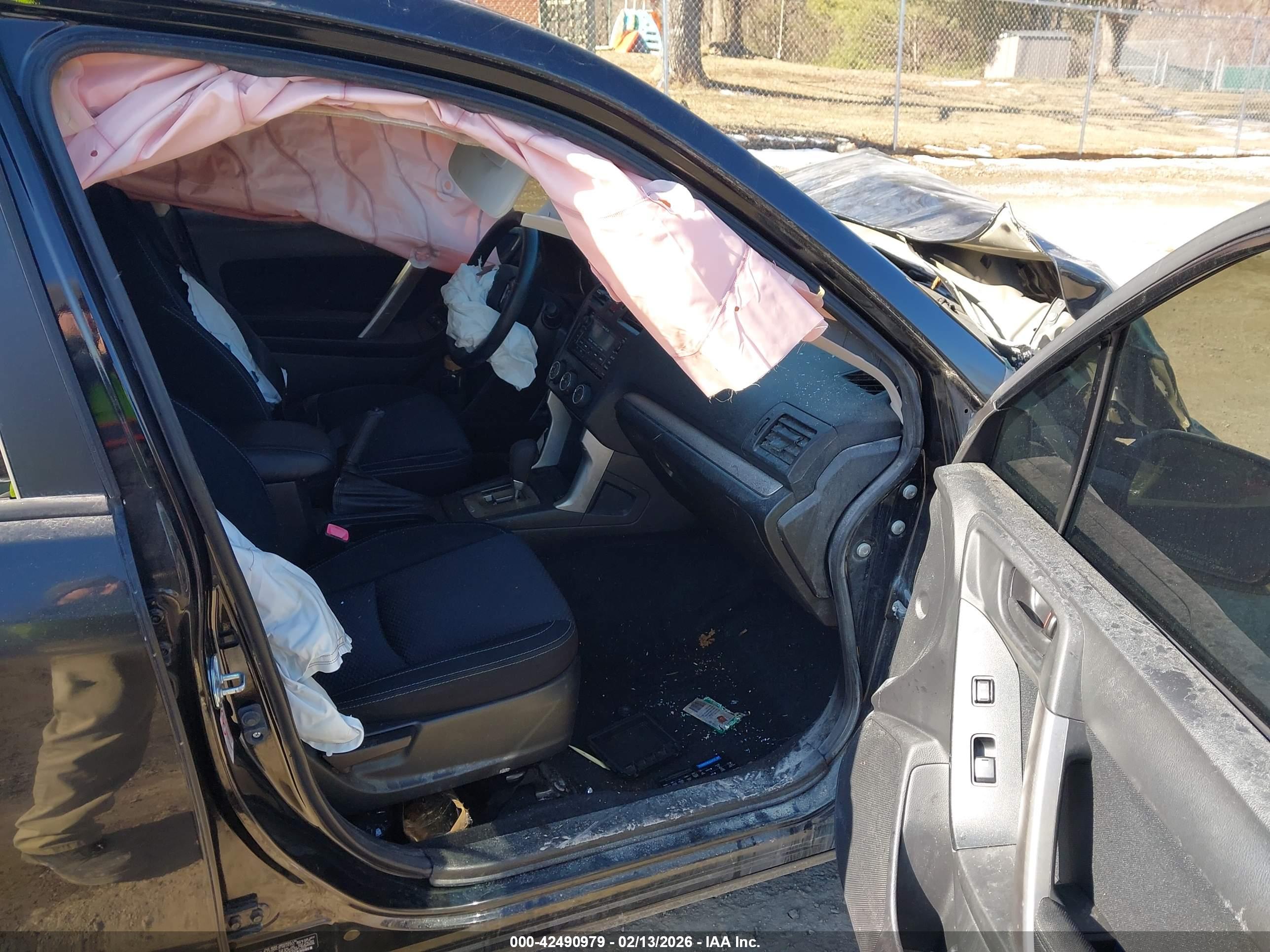 SUBARU FORESTER image 5