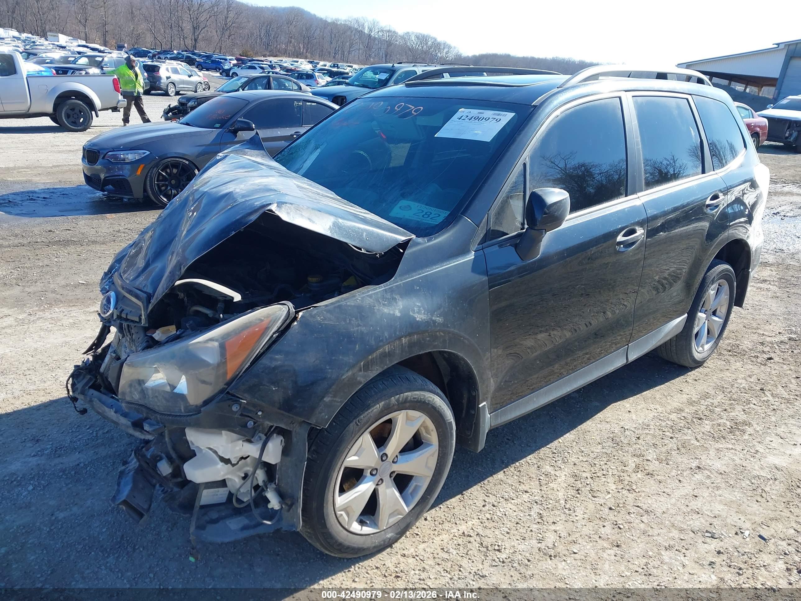 SUBARU FORESTER image 6