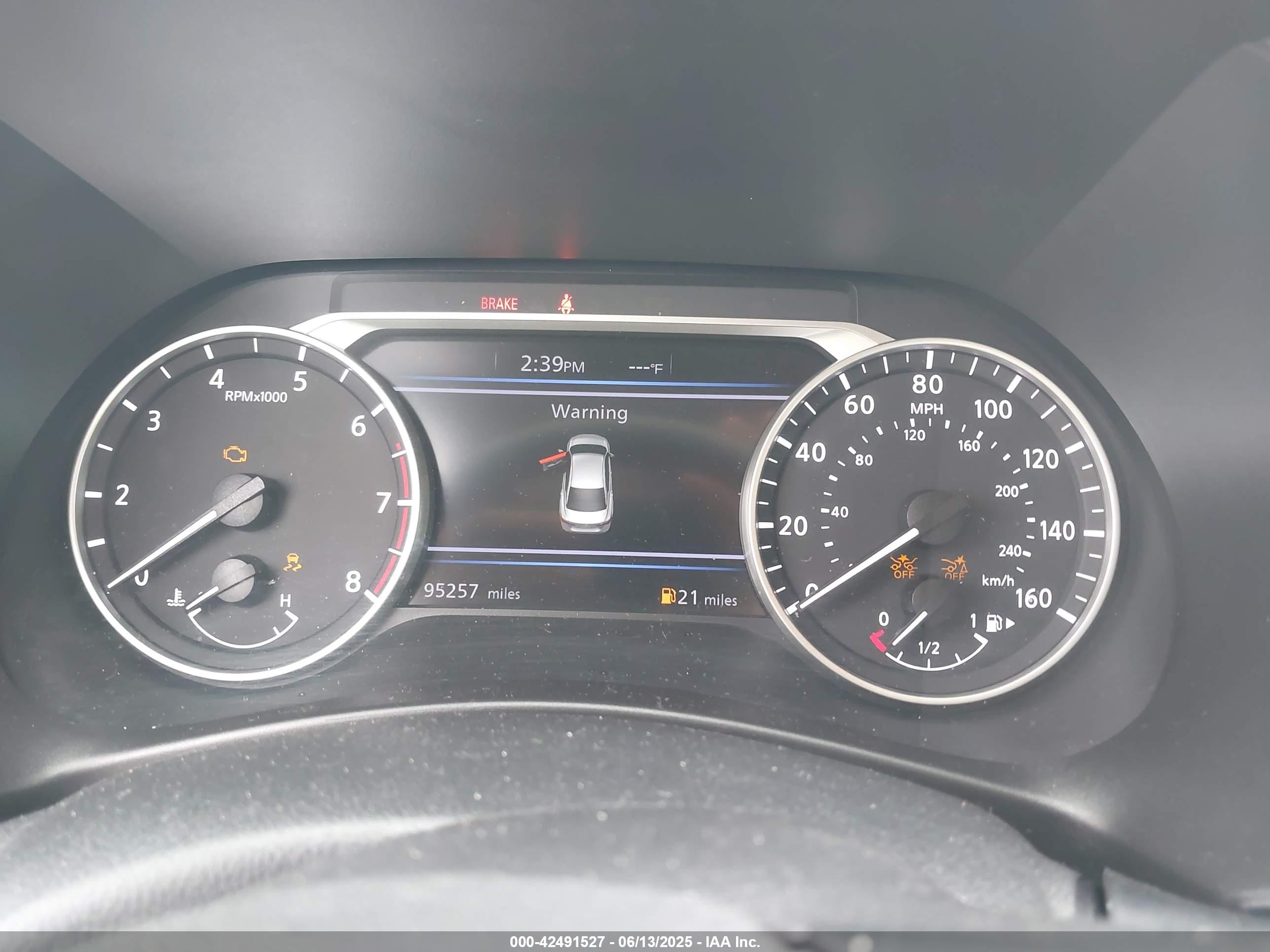 NISSAN SENTRA image 7