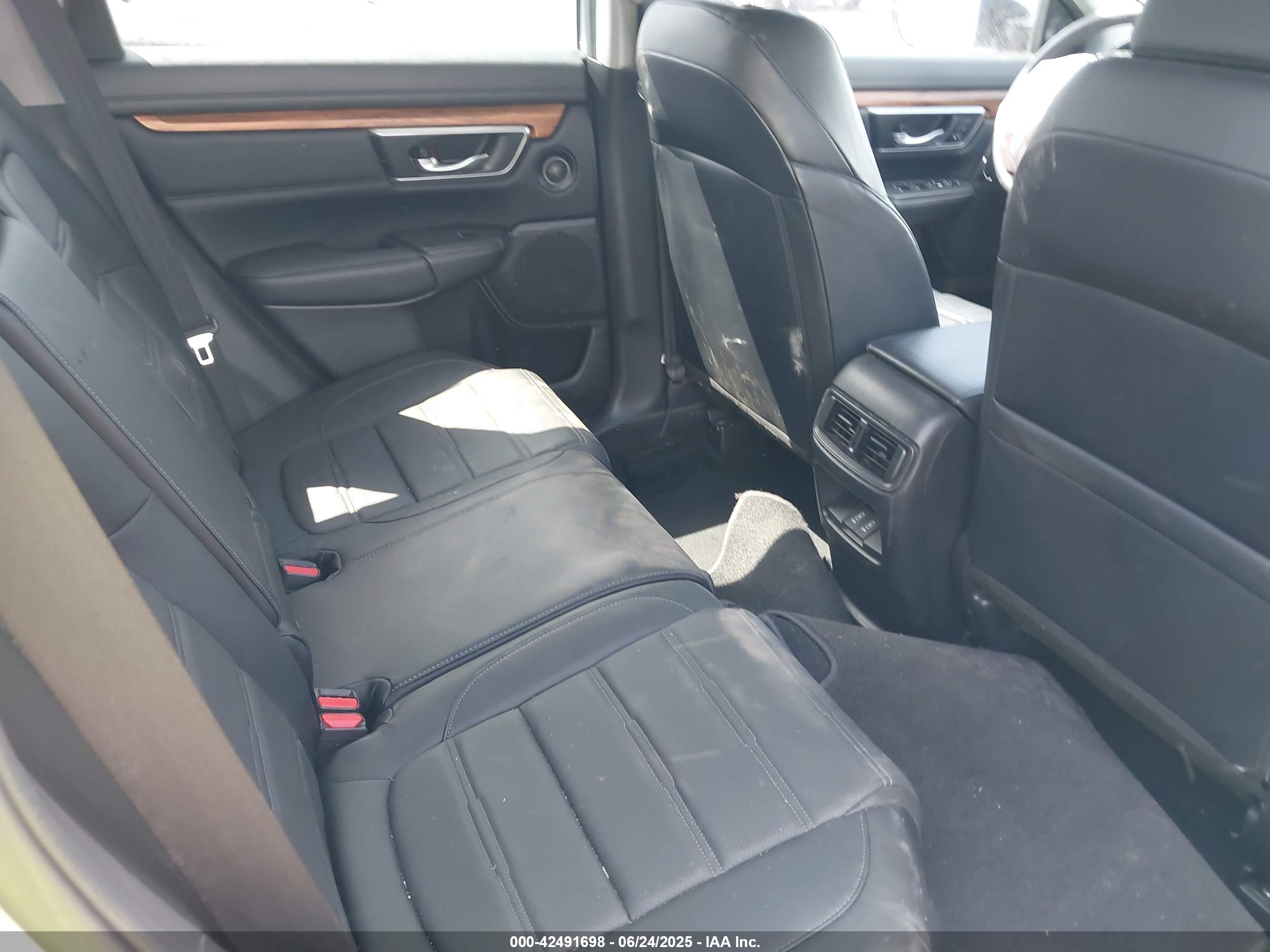 HONDA CR-V image 8