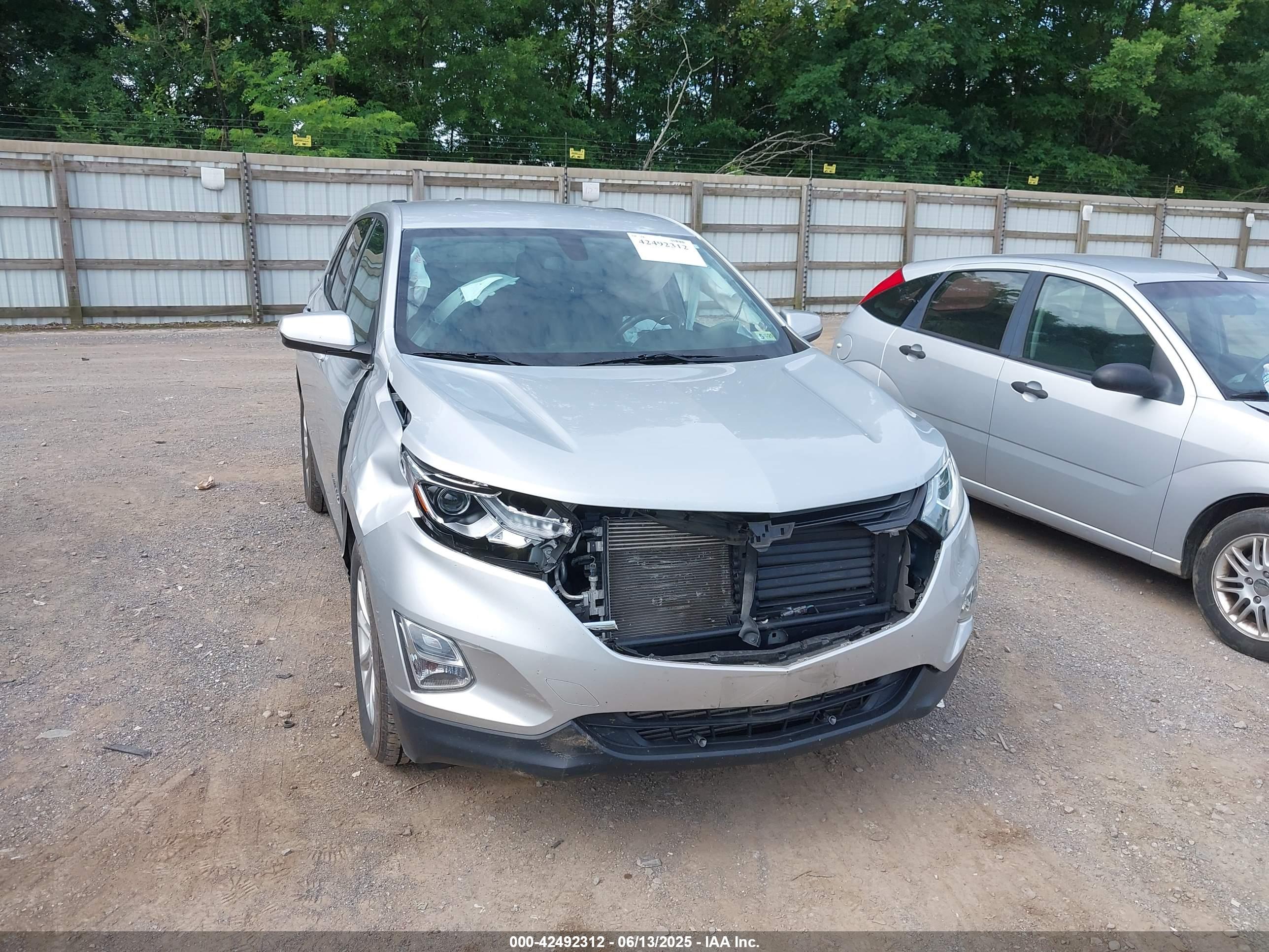 CHEVROLET EQUINOX image 6