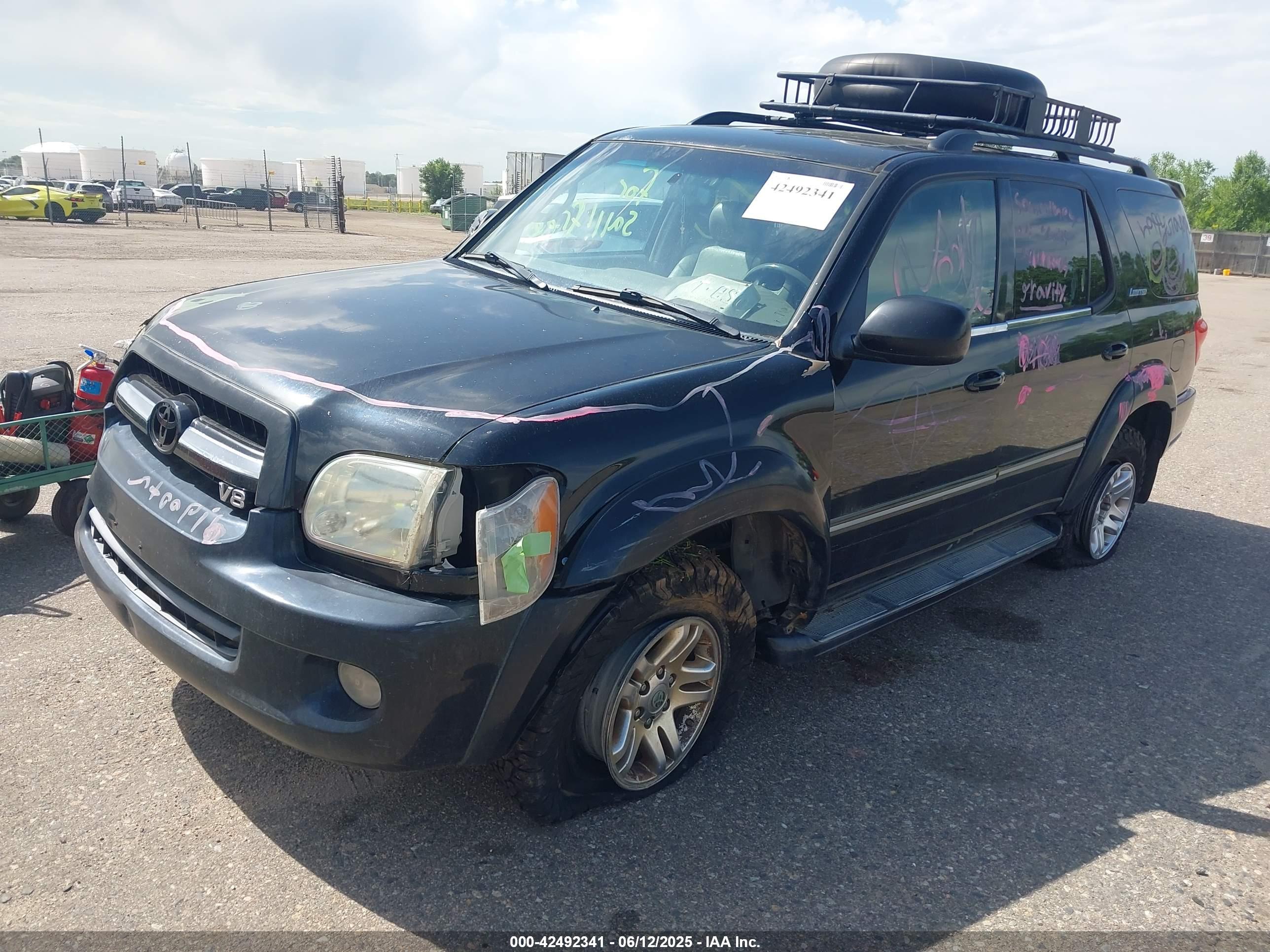 TOYOTA SEQUOIA image 2