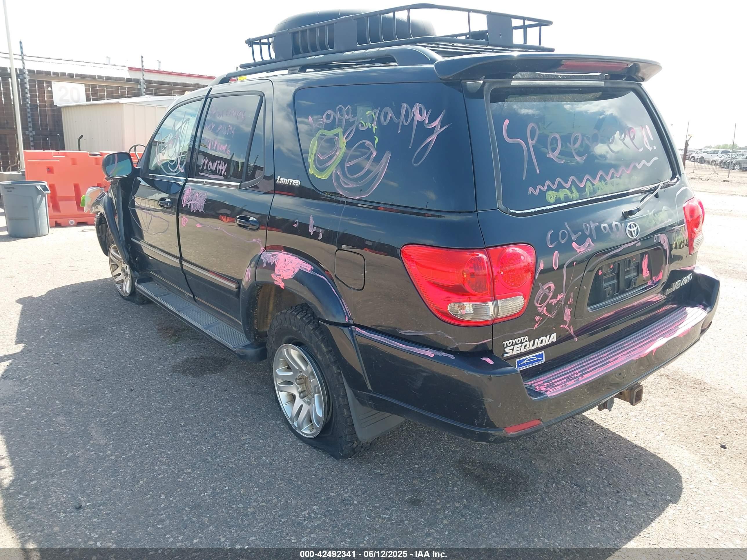 TOYOTA SEQUOIA image 3