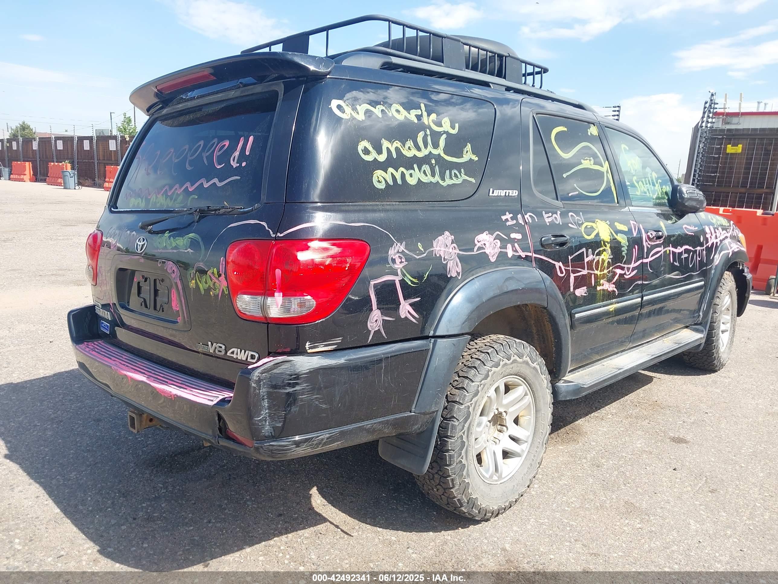 TOYOTA SEQUOIA image 4