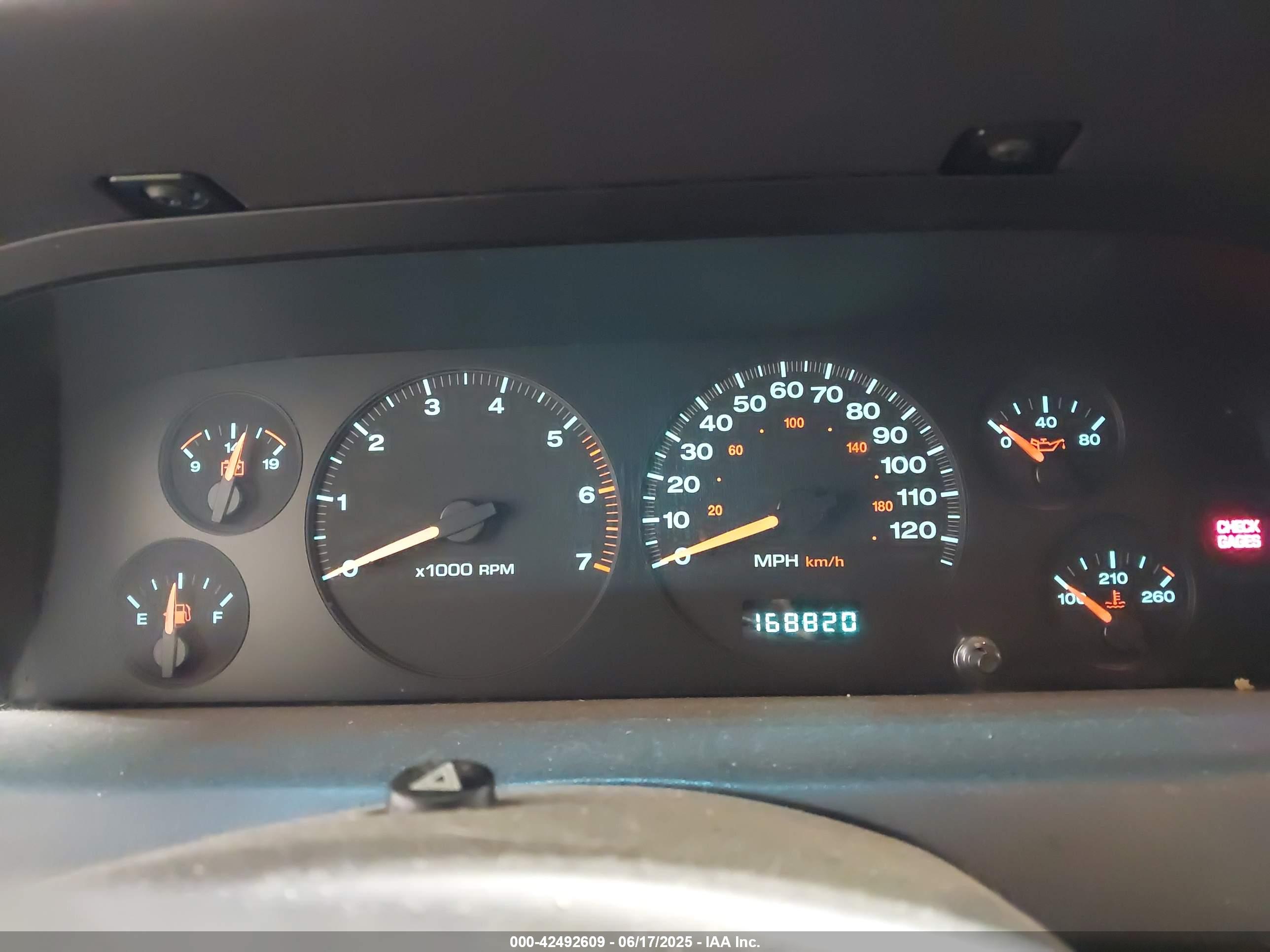 JEEP GRAND image 7