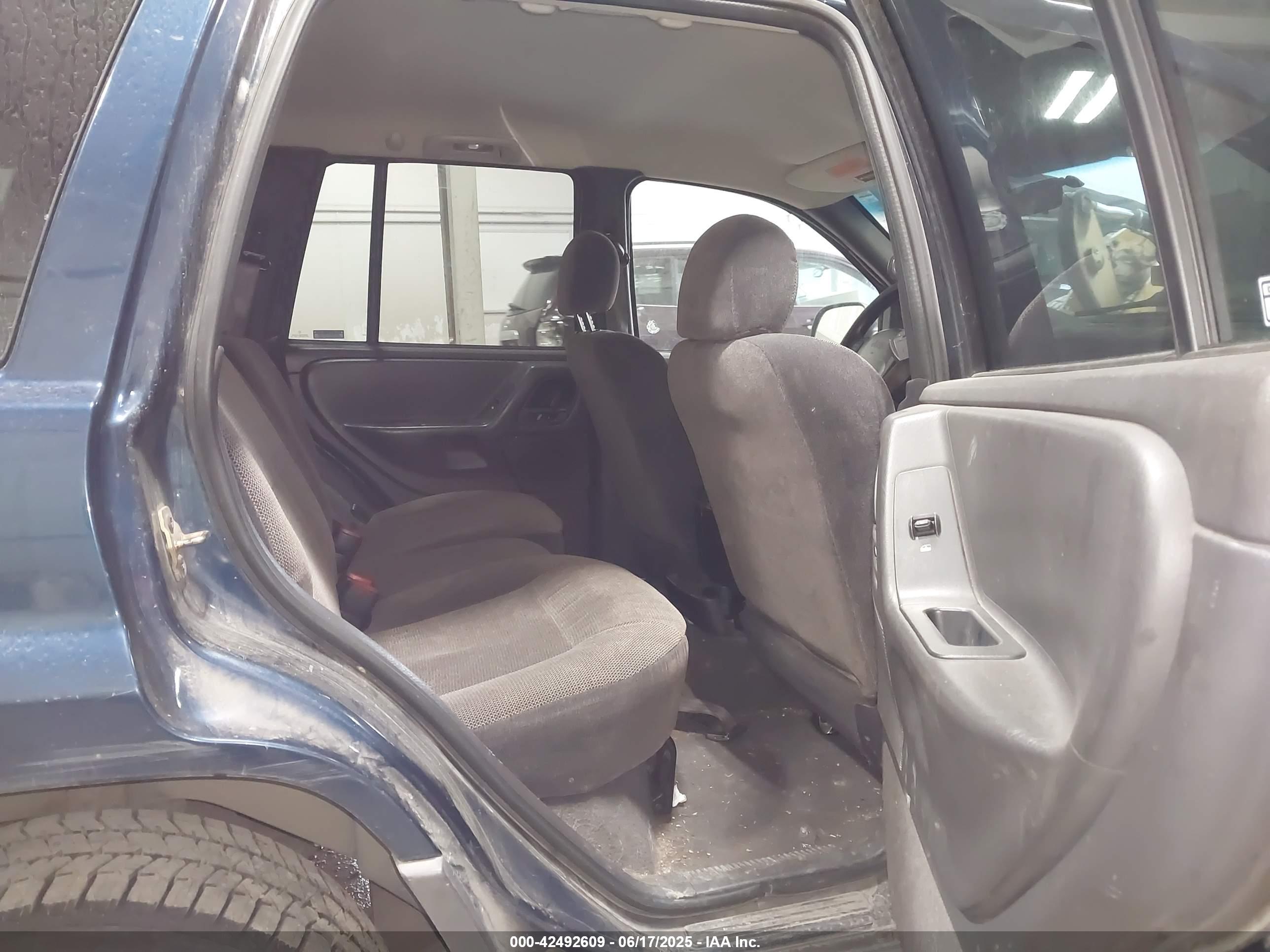 JEEP GRAND image 8