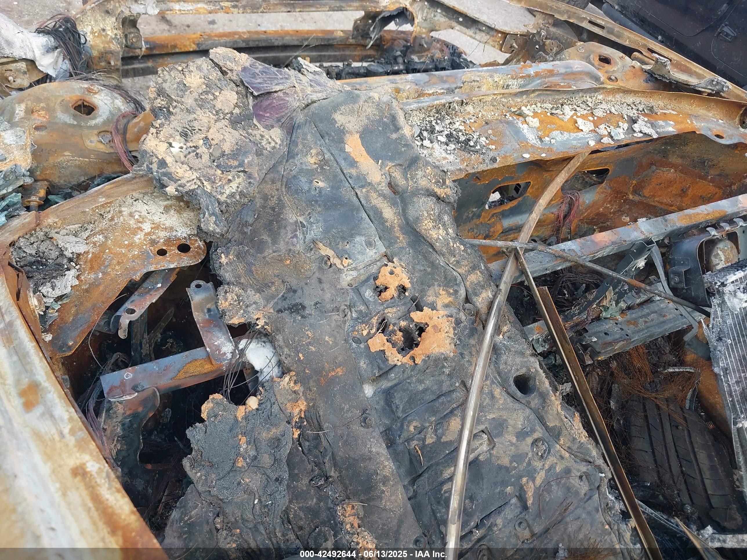 FORD FUSION image 7