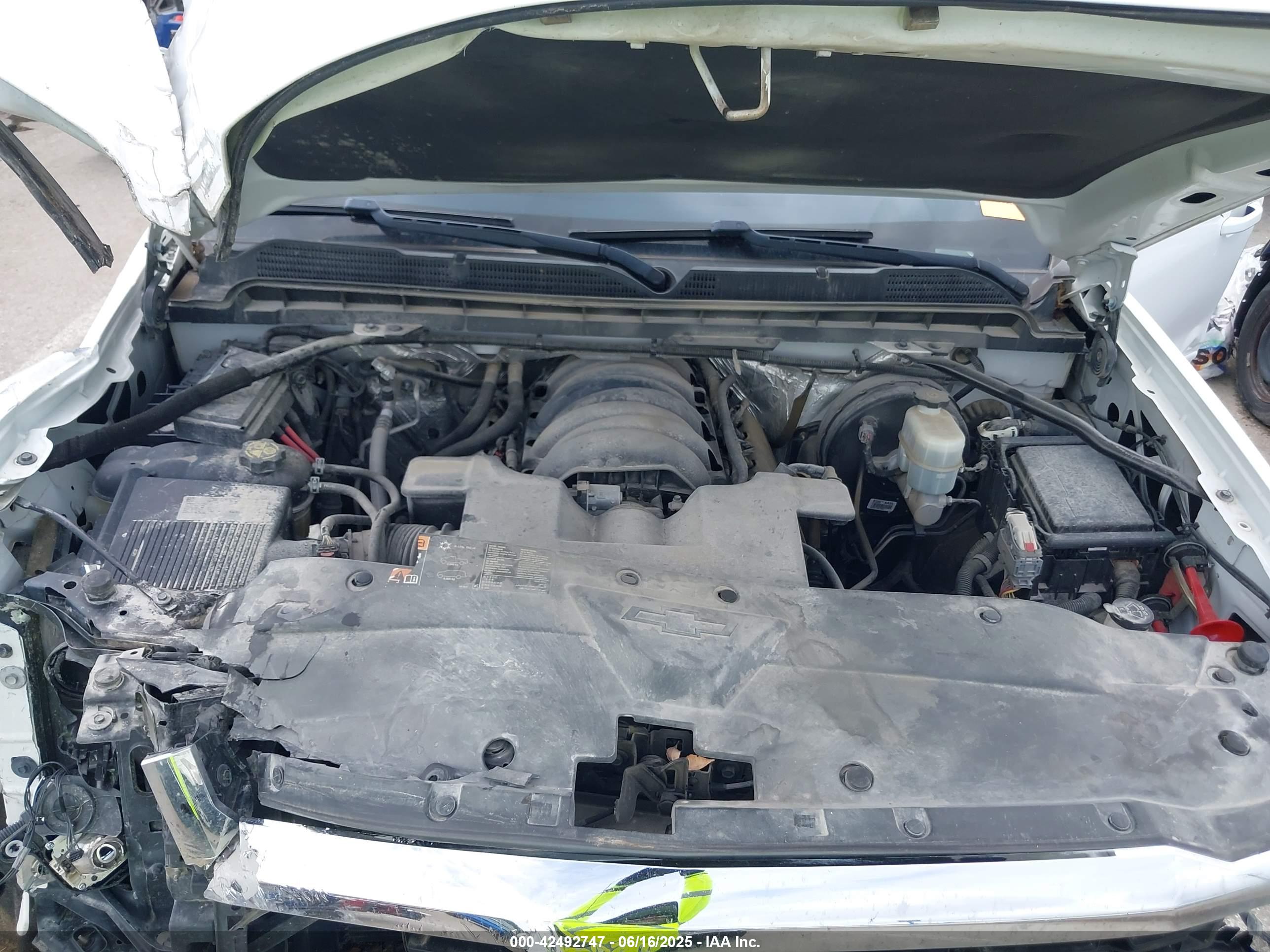 CHEVROLET SILVERADO image 10
