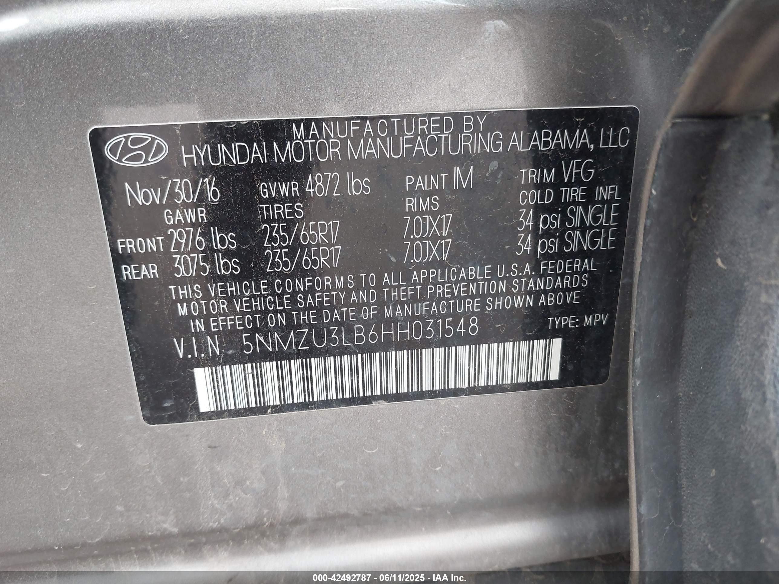 HYUNDAI SANTA image 9