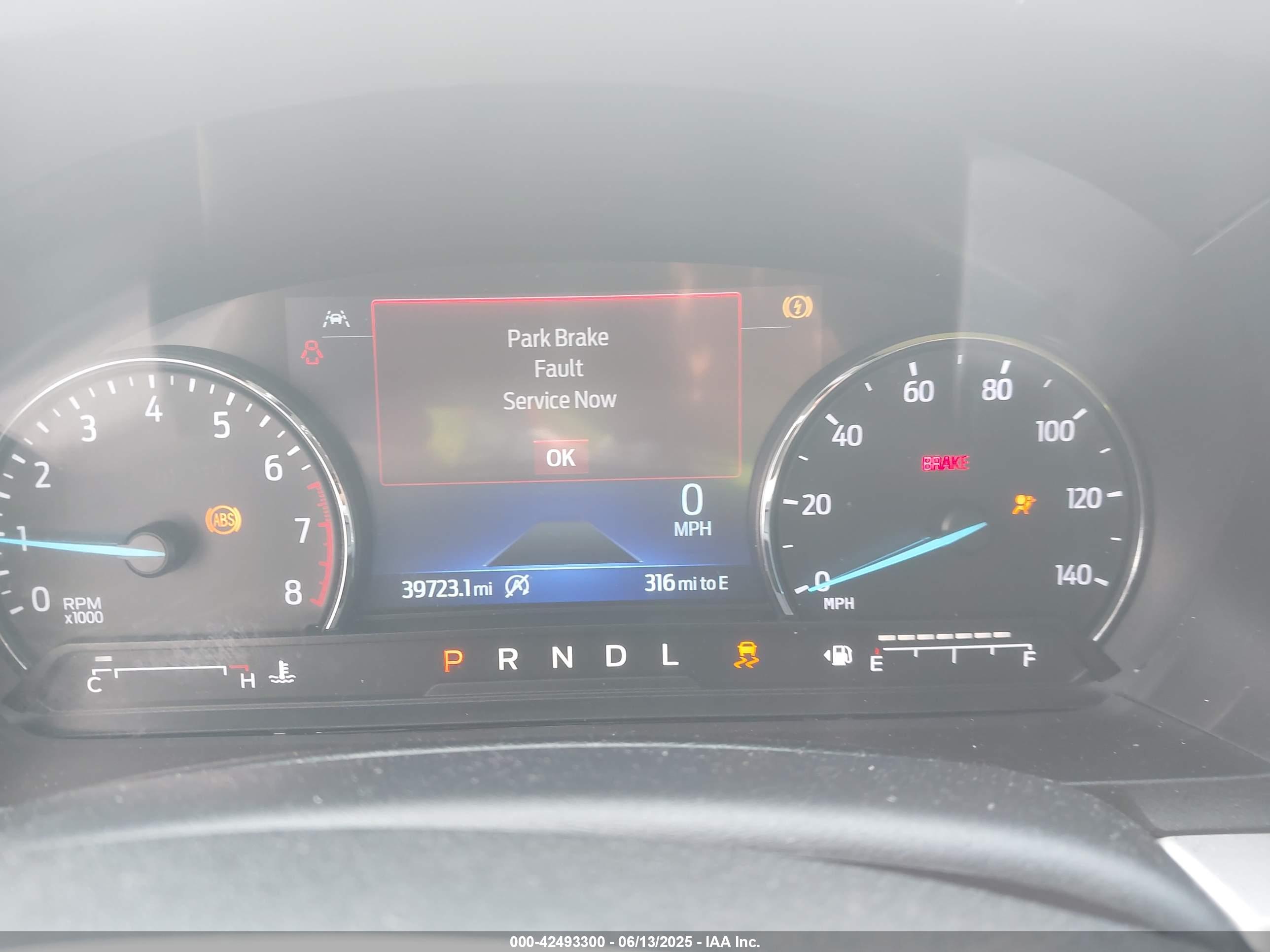 FORD EXPLORER image 7