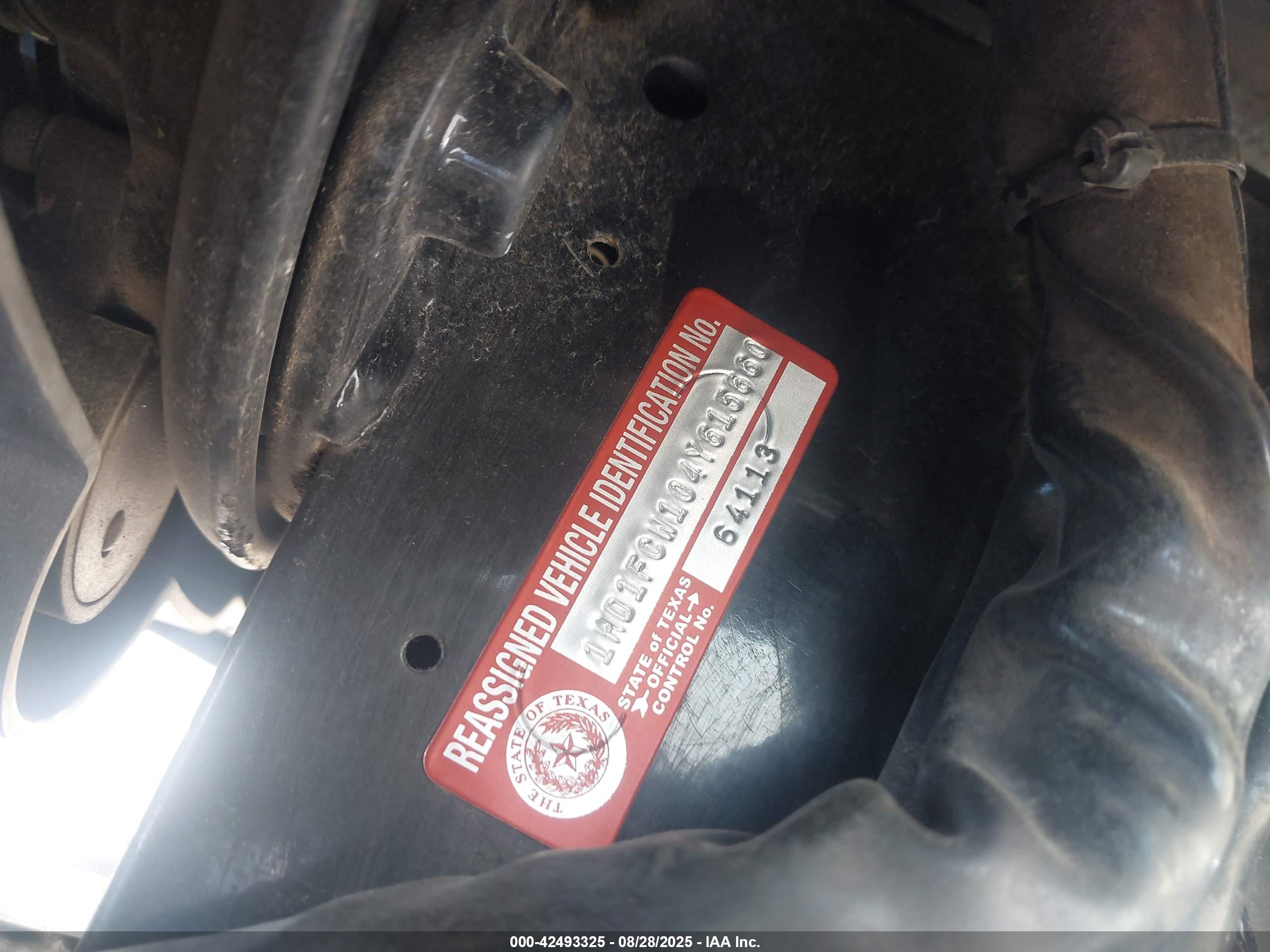HARLEY-DAVIDSON FLHTCUI image 10