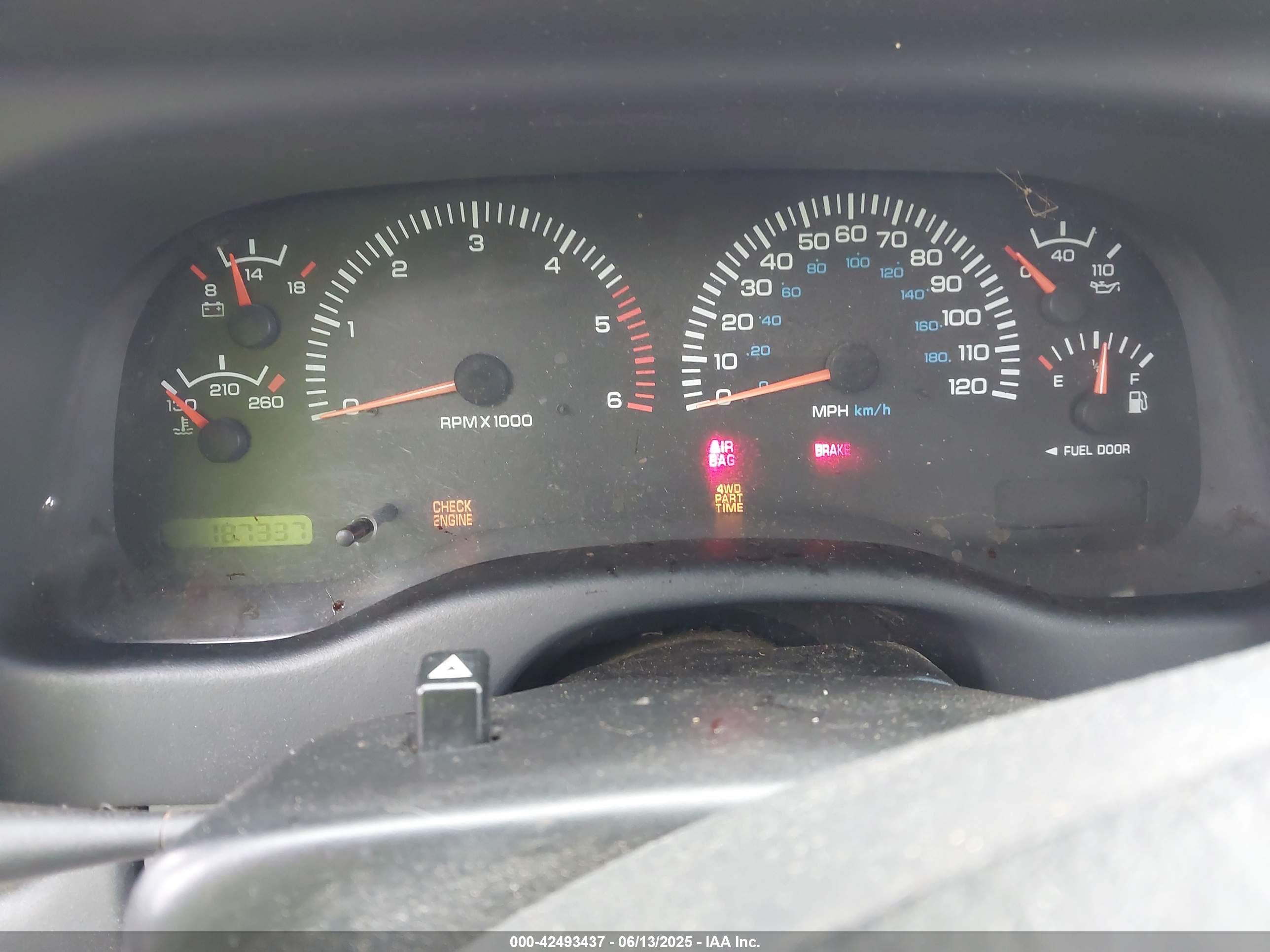 DODGE DAKOTA image 7