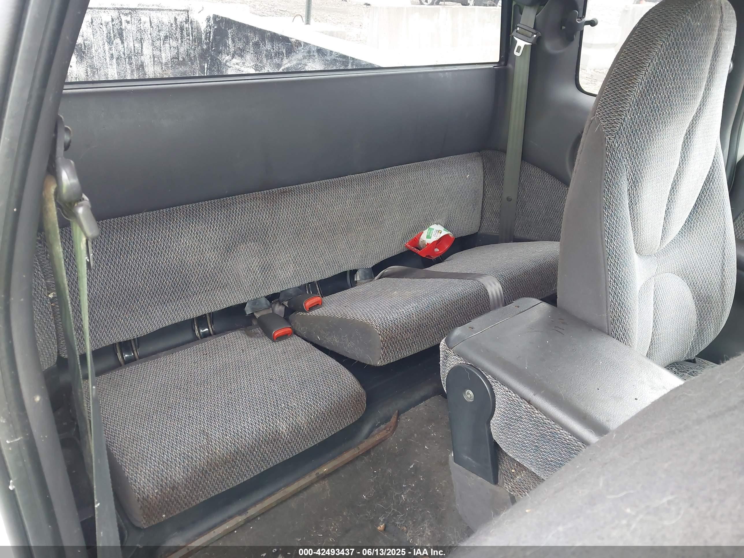 DODGE DAKOTA image 8