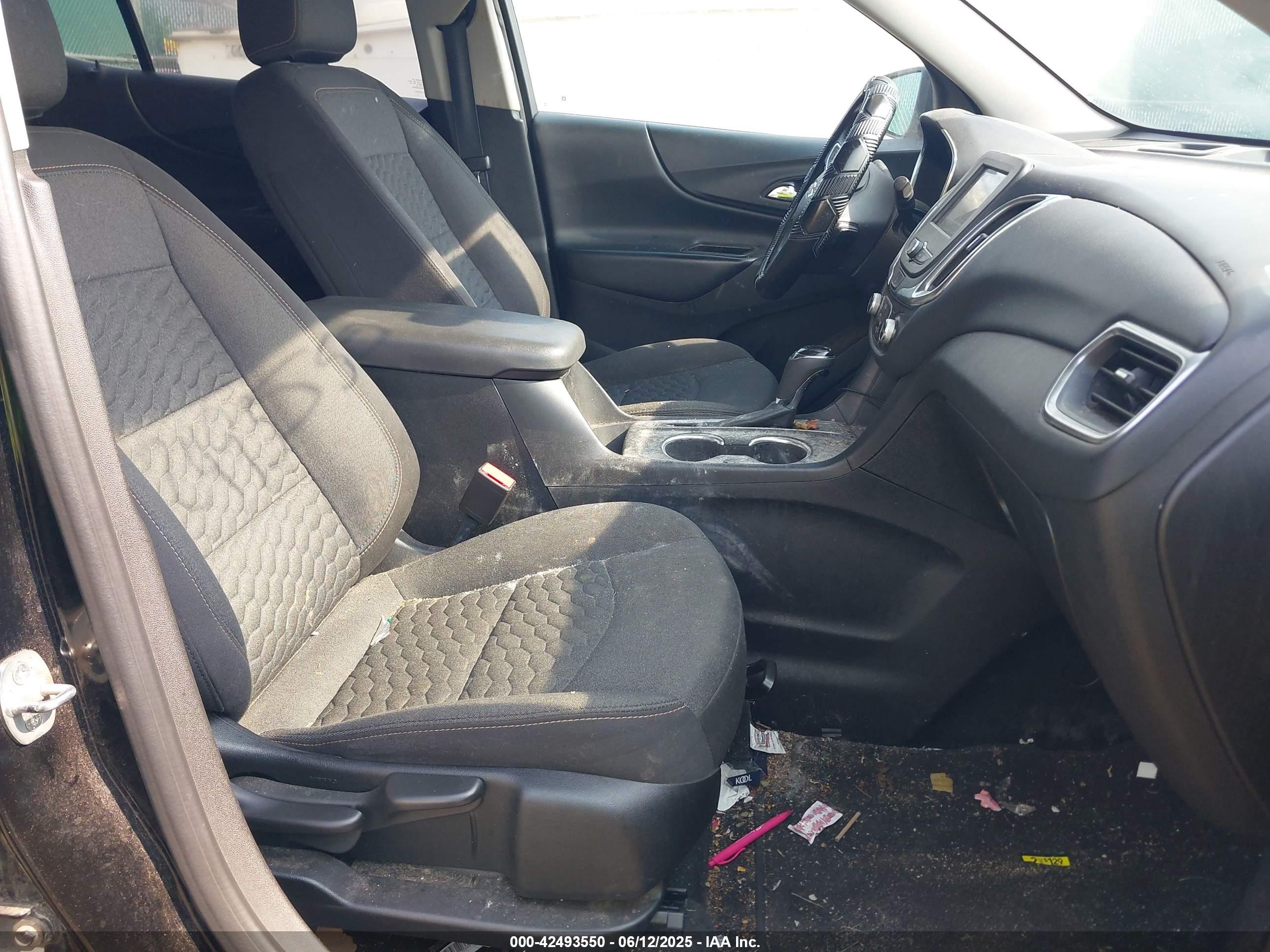 CHEVROLET EQUINOX image 5