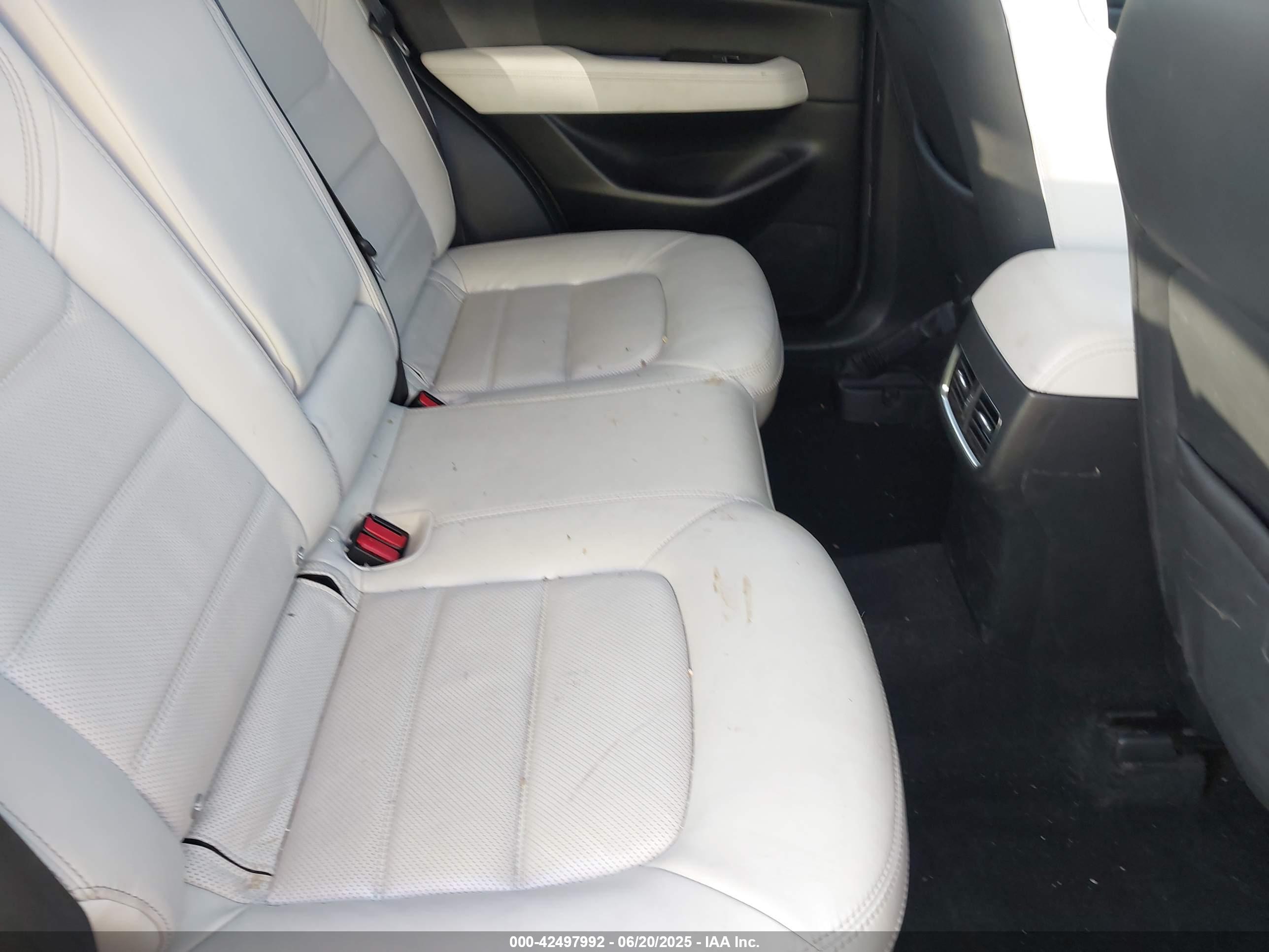 MAZDA CX-5 image 8