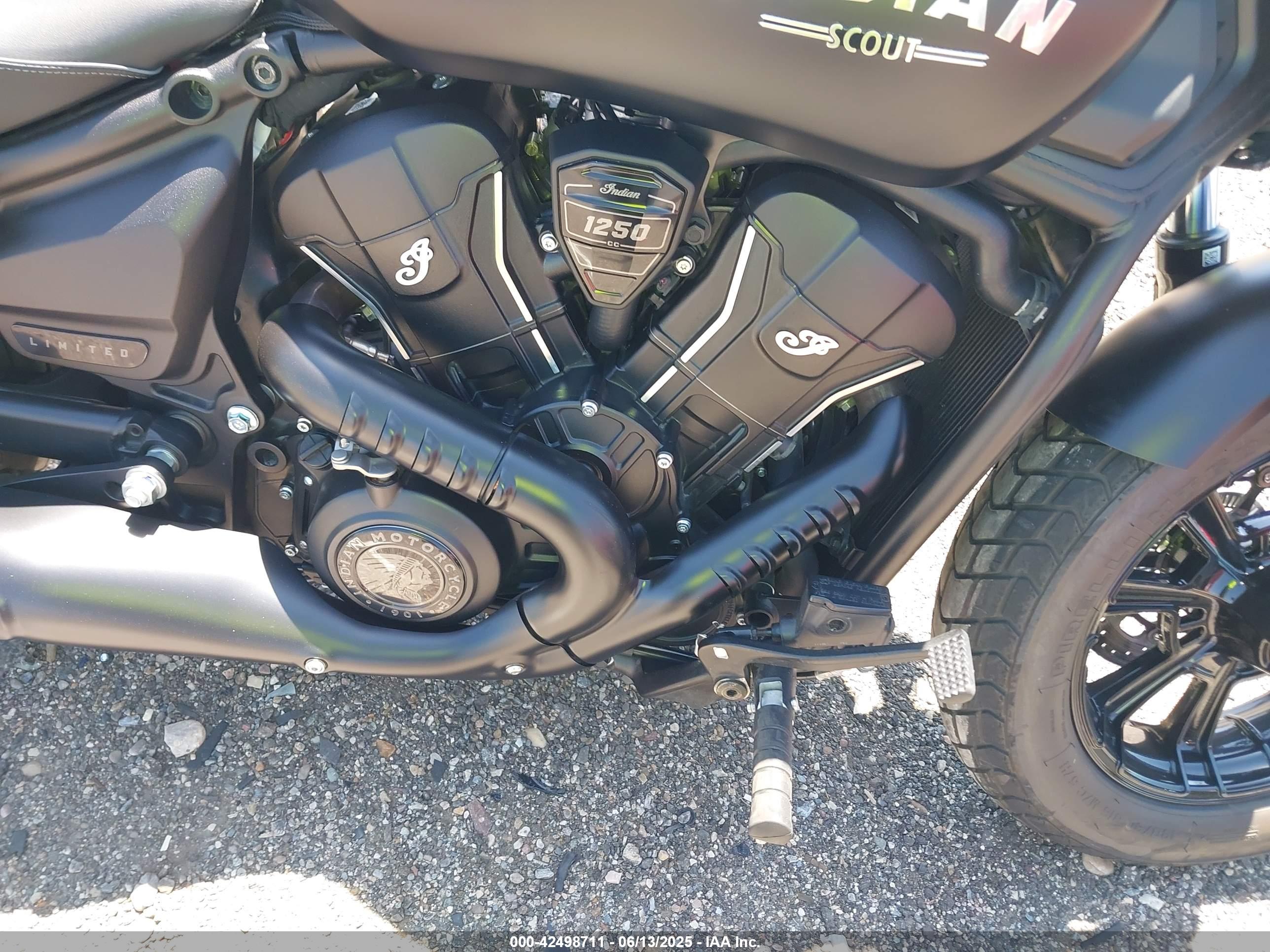 INDIAN MOTORCYCLE image 8