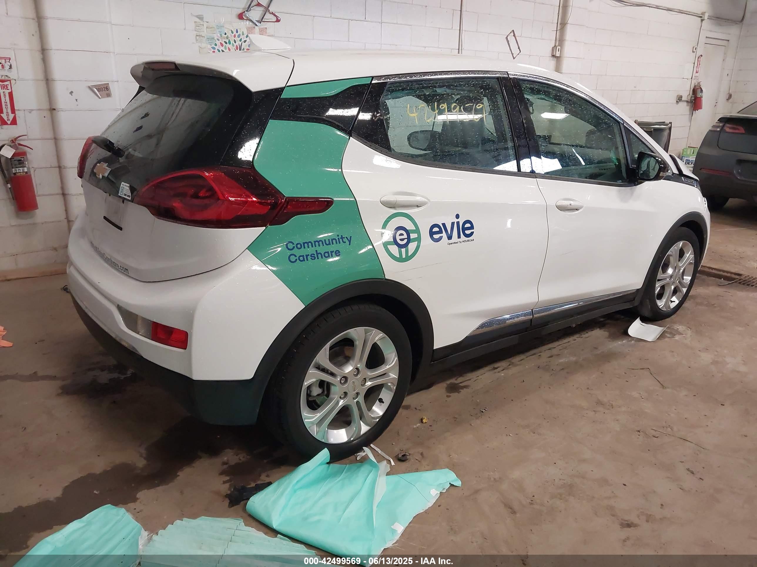 CHEVROLET BOLT image 4
