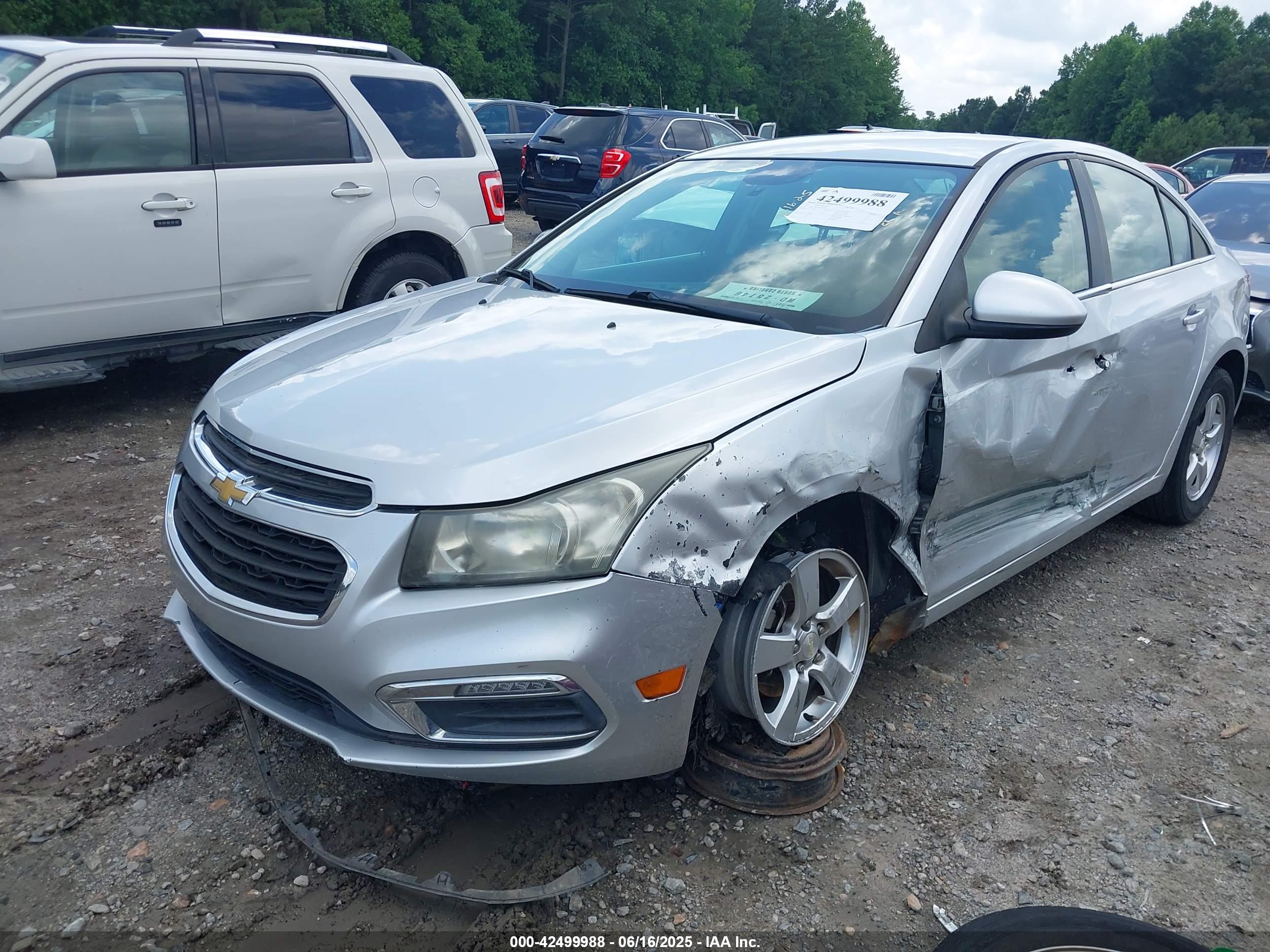 CHEVROLET CRUZE image 2