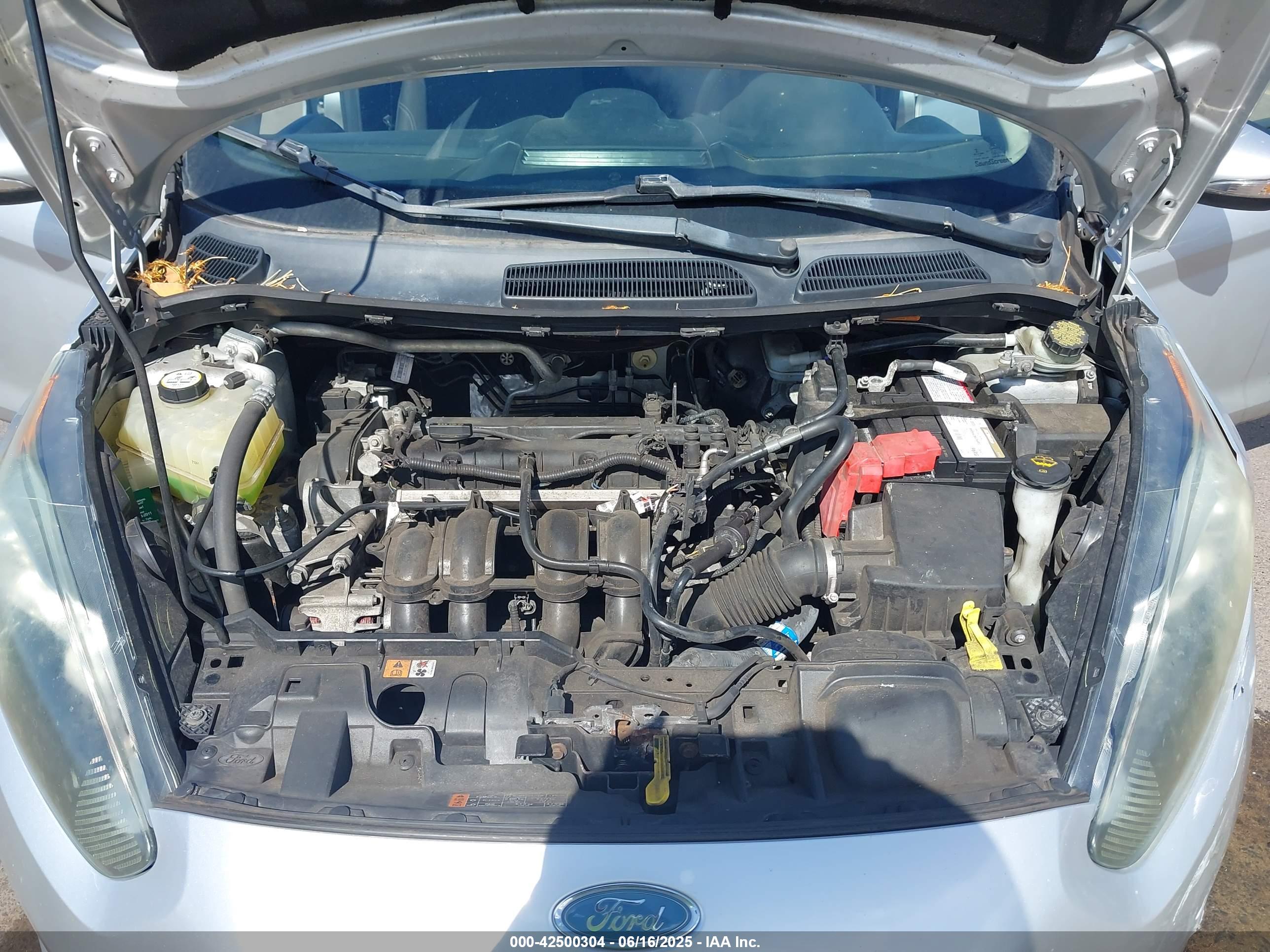 FORD FIESTA image 10