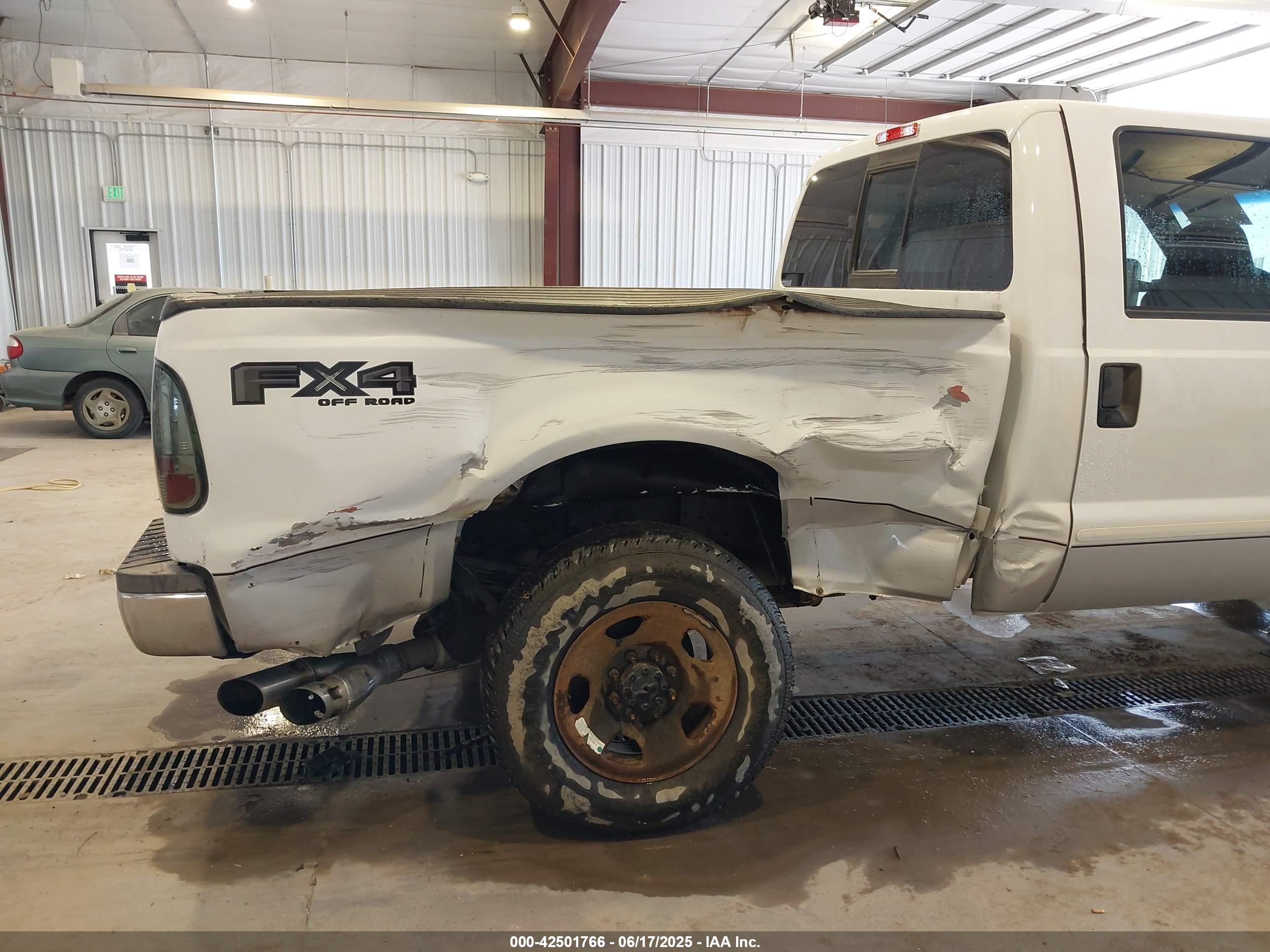 FORD F-250 image 6