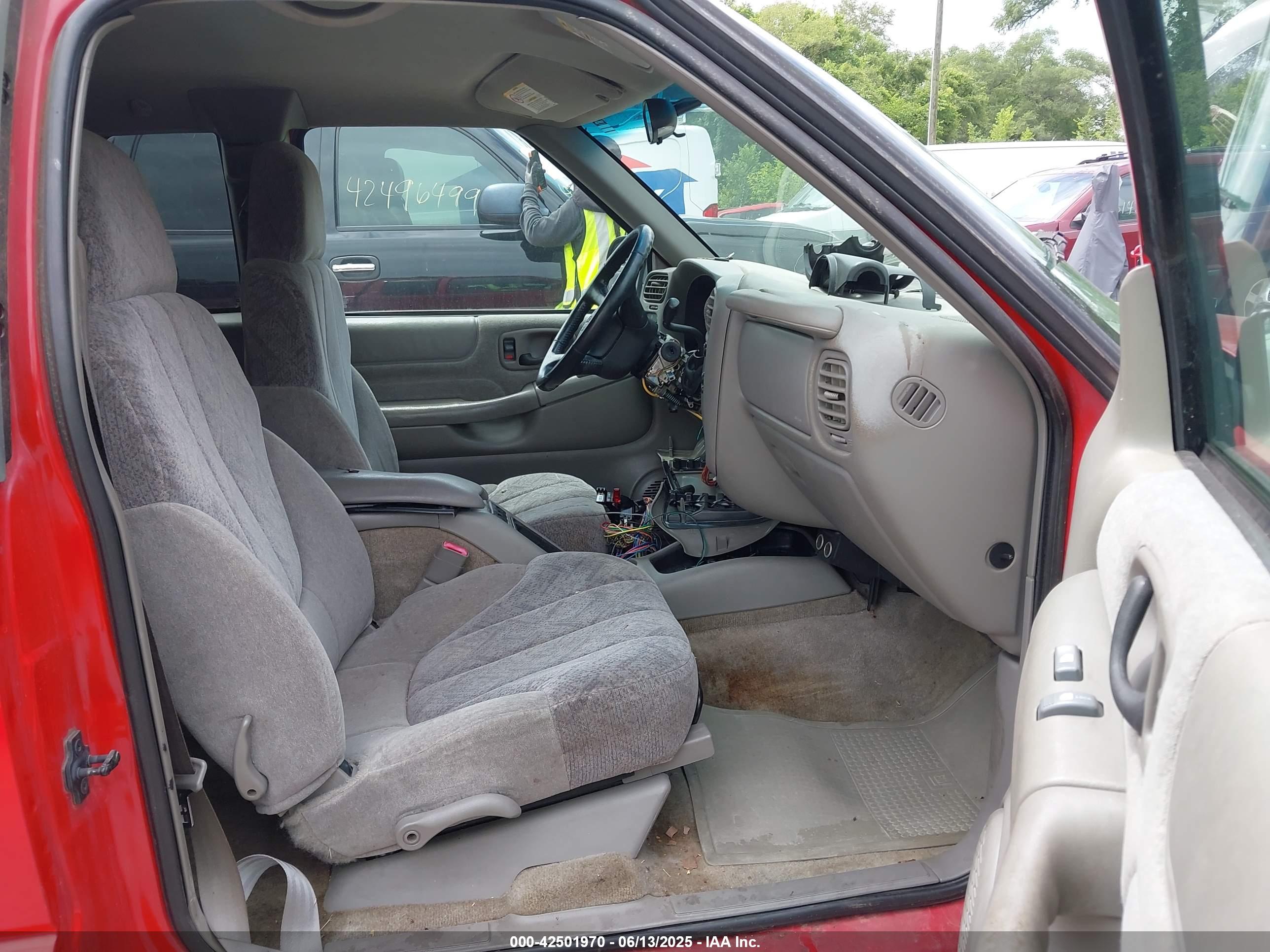 GMC SONOMA image 5