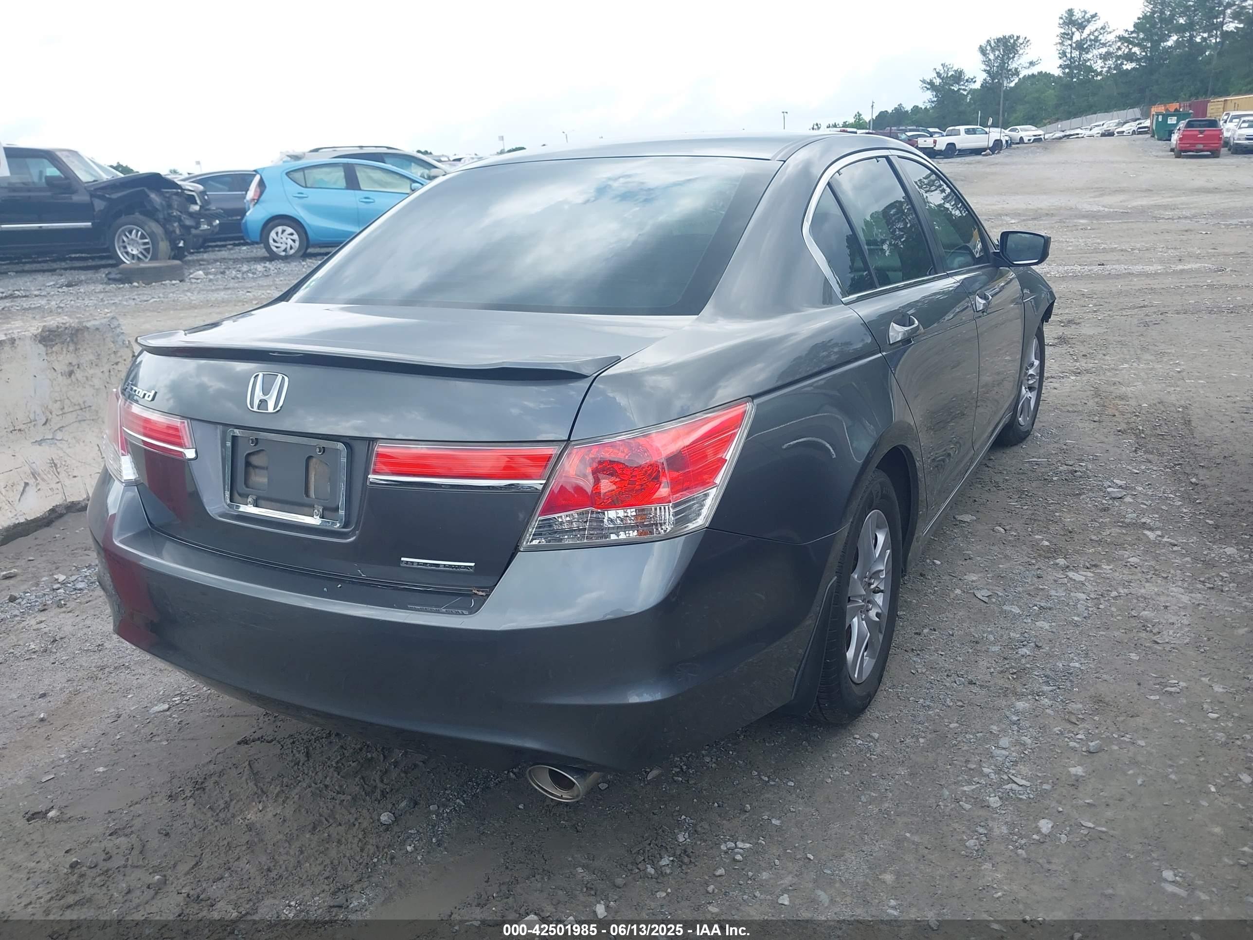 HONDA ACCORD image 4