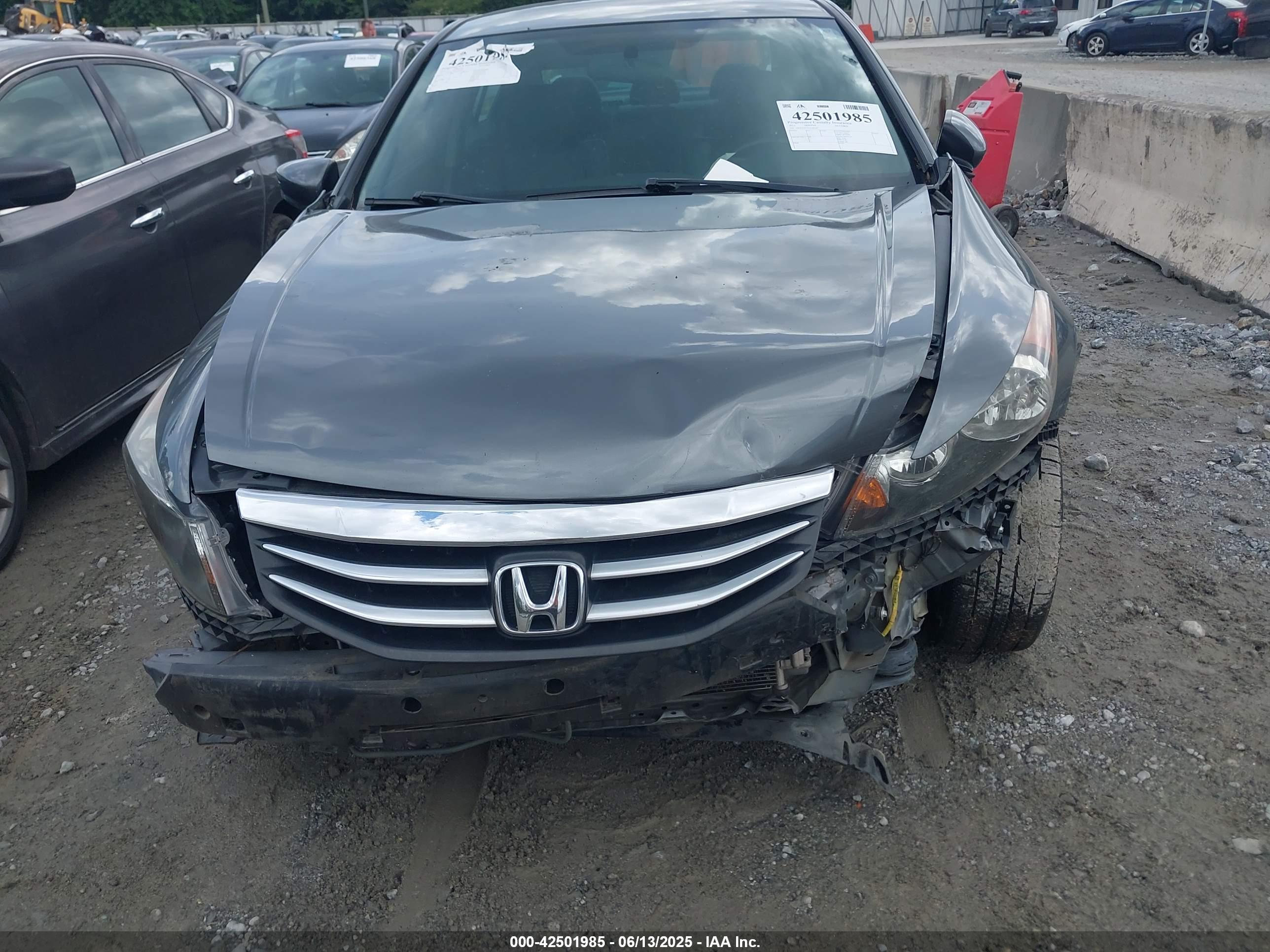 HONDA ACCORD image 6
