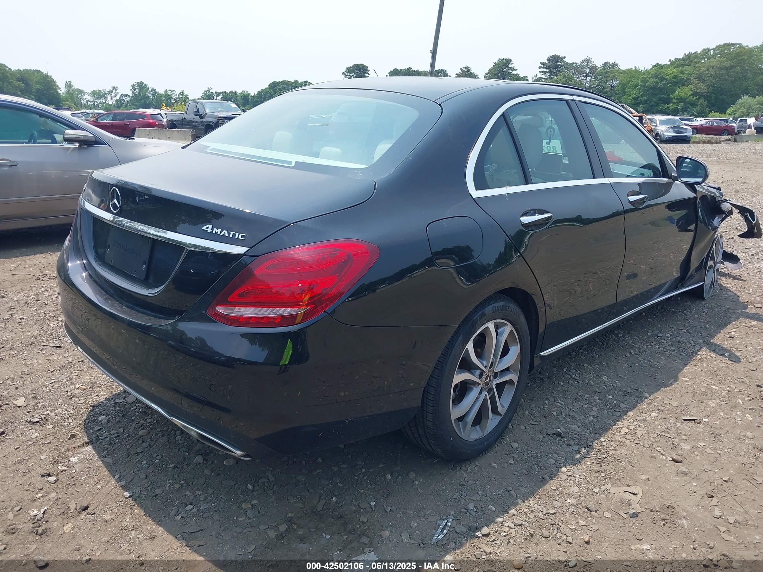 MERCEDES-BENZ C image 4