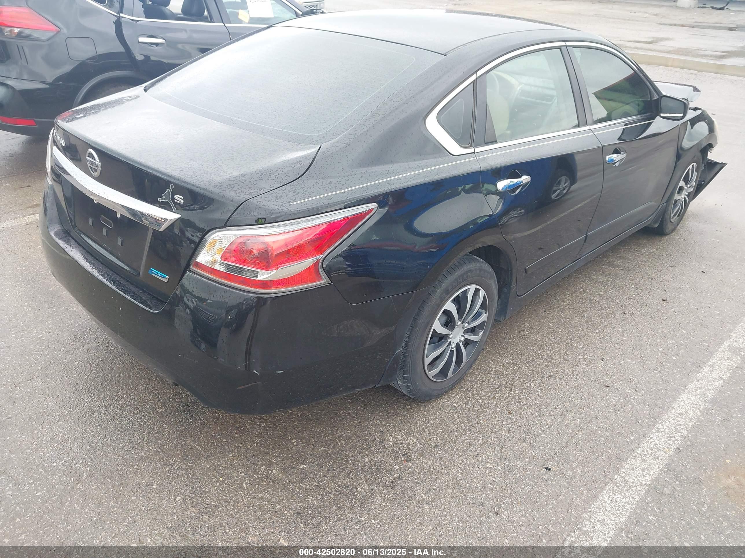 NISSAN ALTIMA image 4