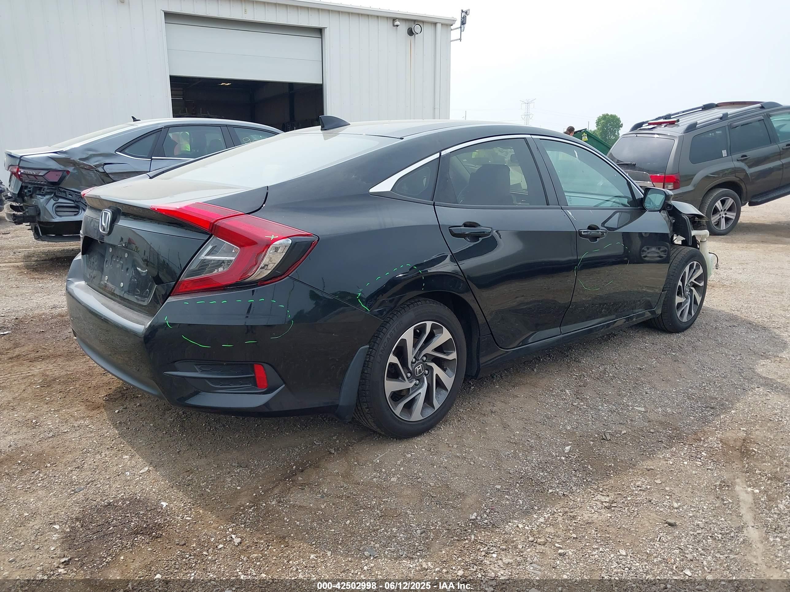 HONDA CIVIC image 4