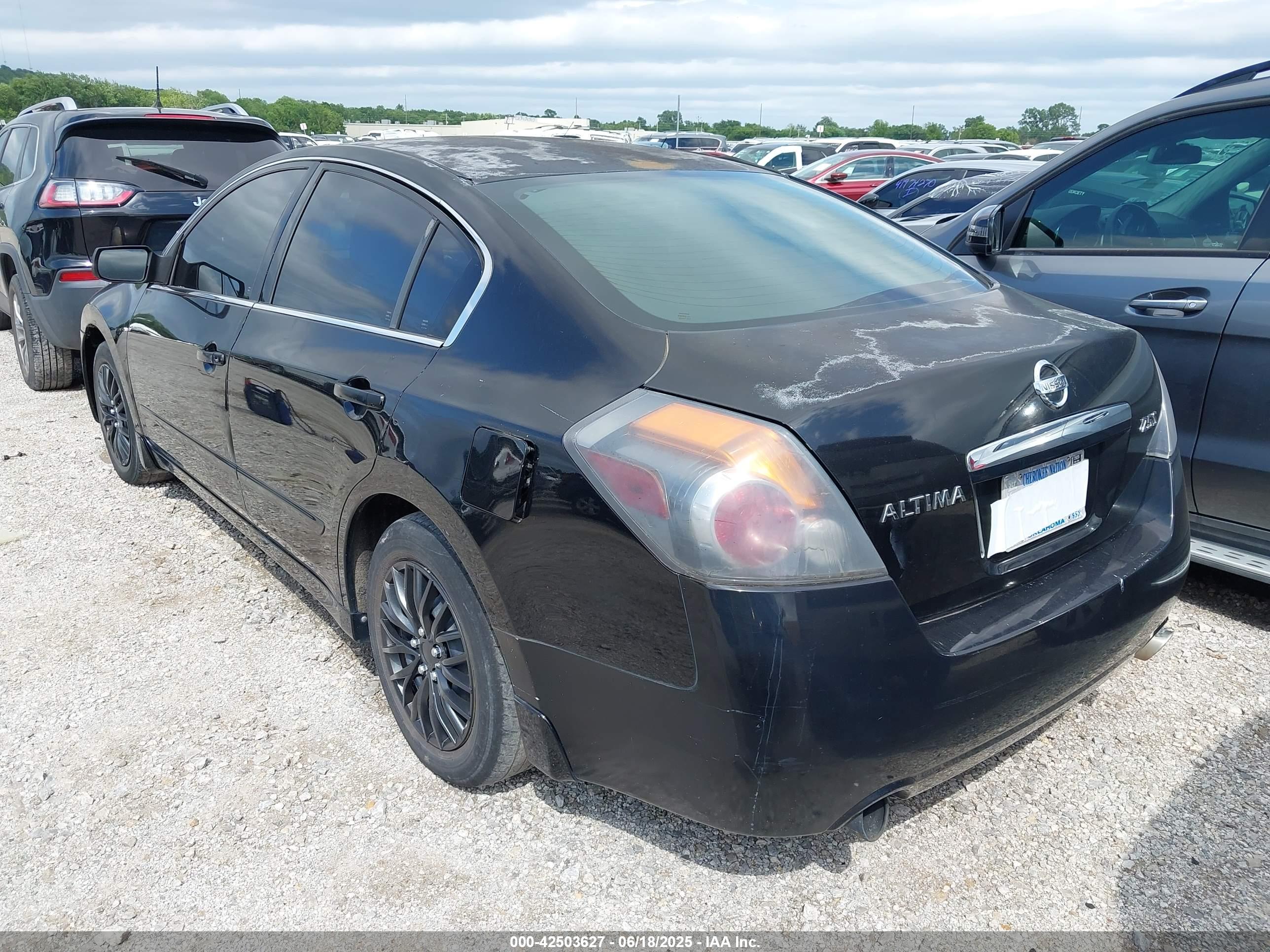 NISSAN ALTIMA image 3