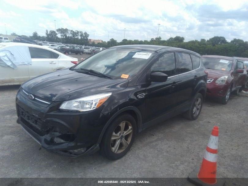 FORD ESCAPE image 2