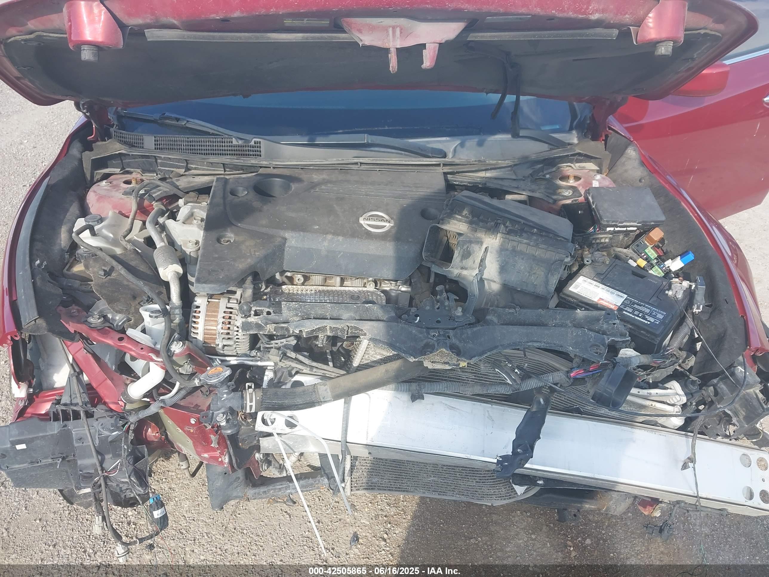 NISSAN ALTIMA image 10