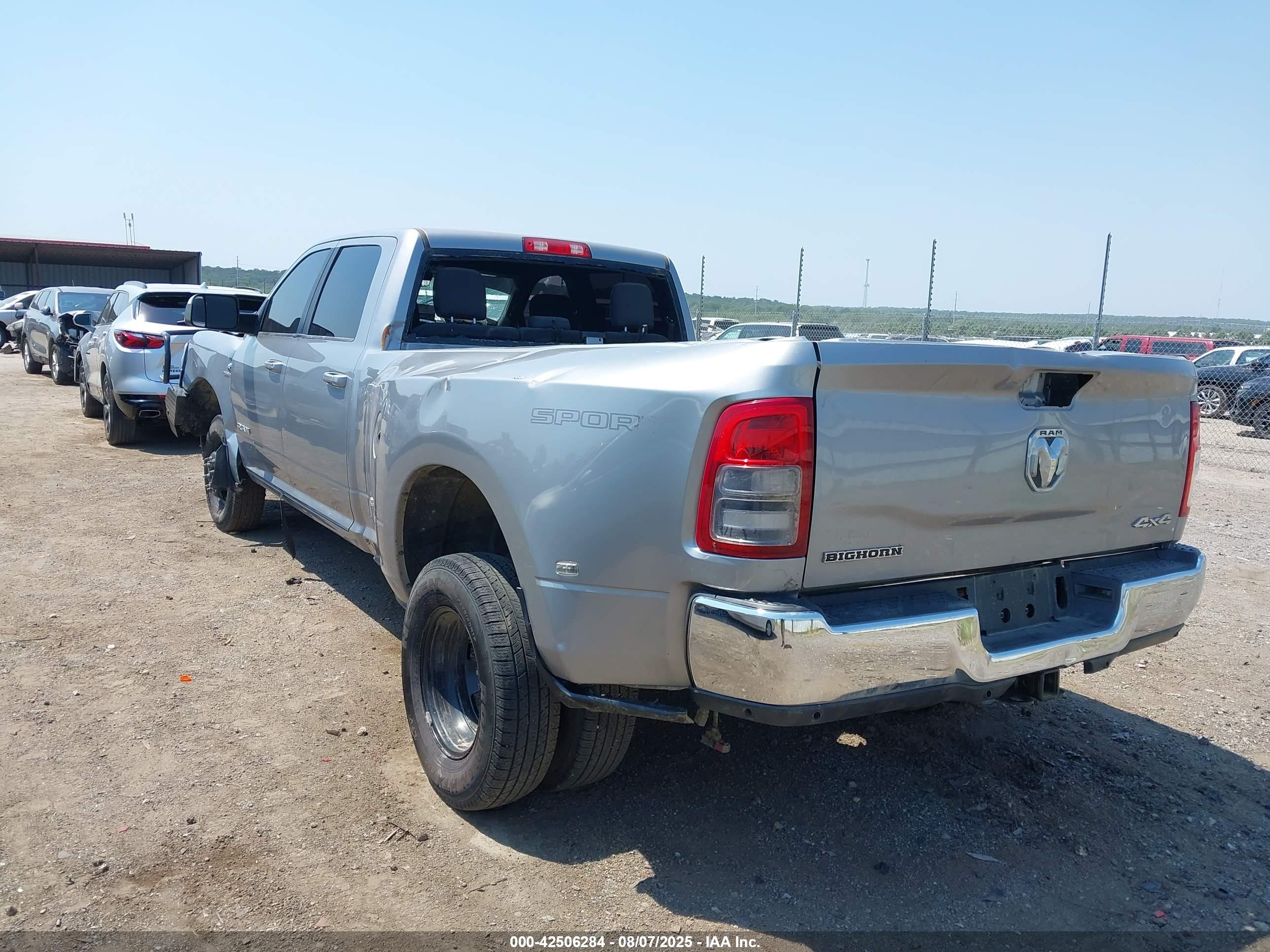 RAM 3500 image 3