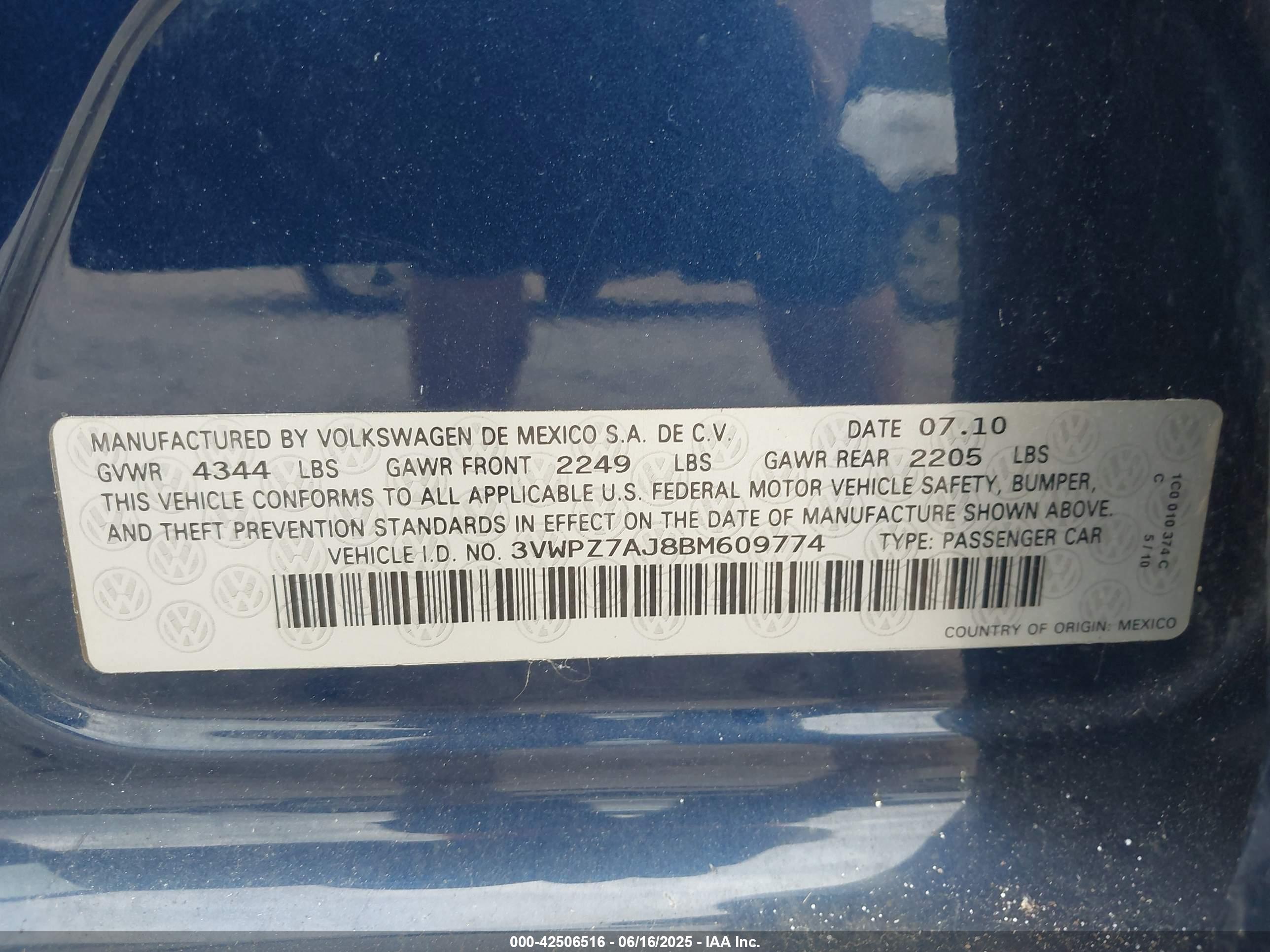 VOLKSWAGEN JETTA image 9