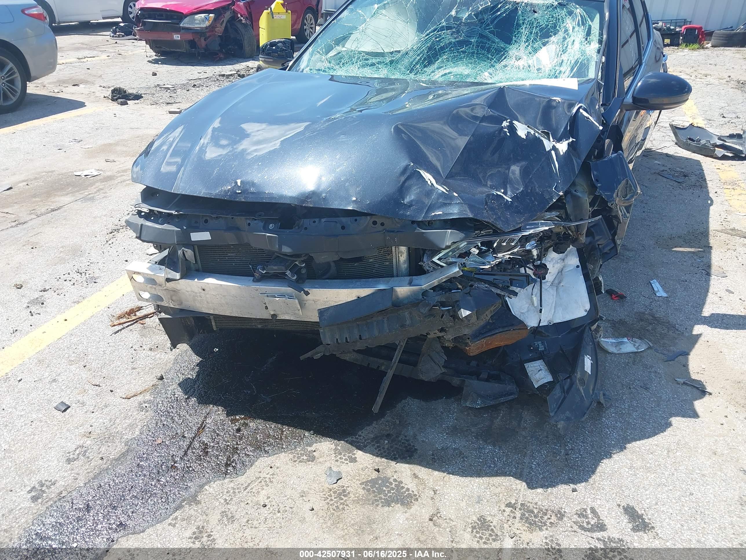 NISSAN ALTIMA image 6