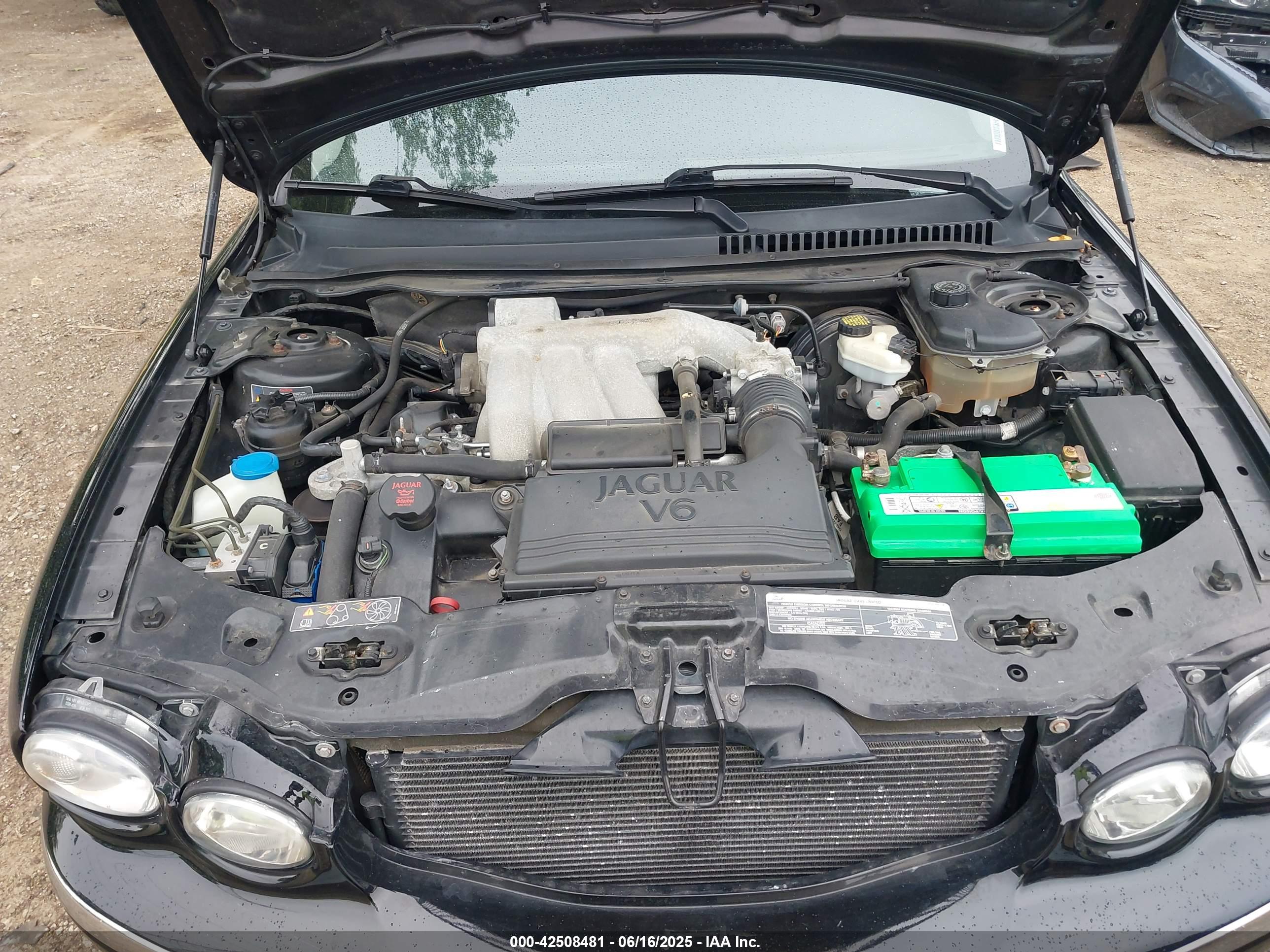 JAGUAR X-TYPE image 10